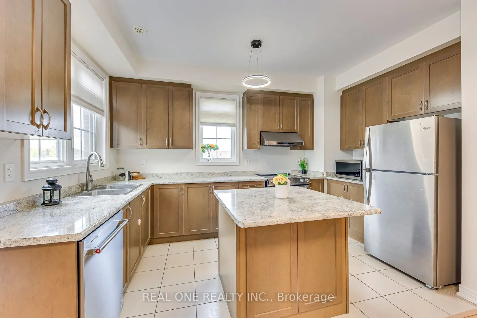 2435 Greenwich Drive, #75