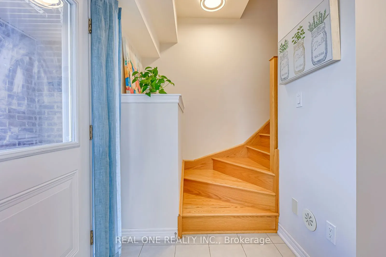 2435 Greenwich Drive, #75