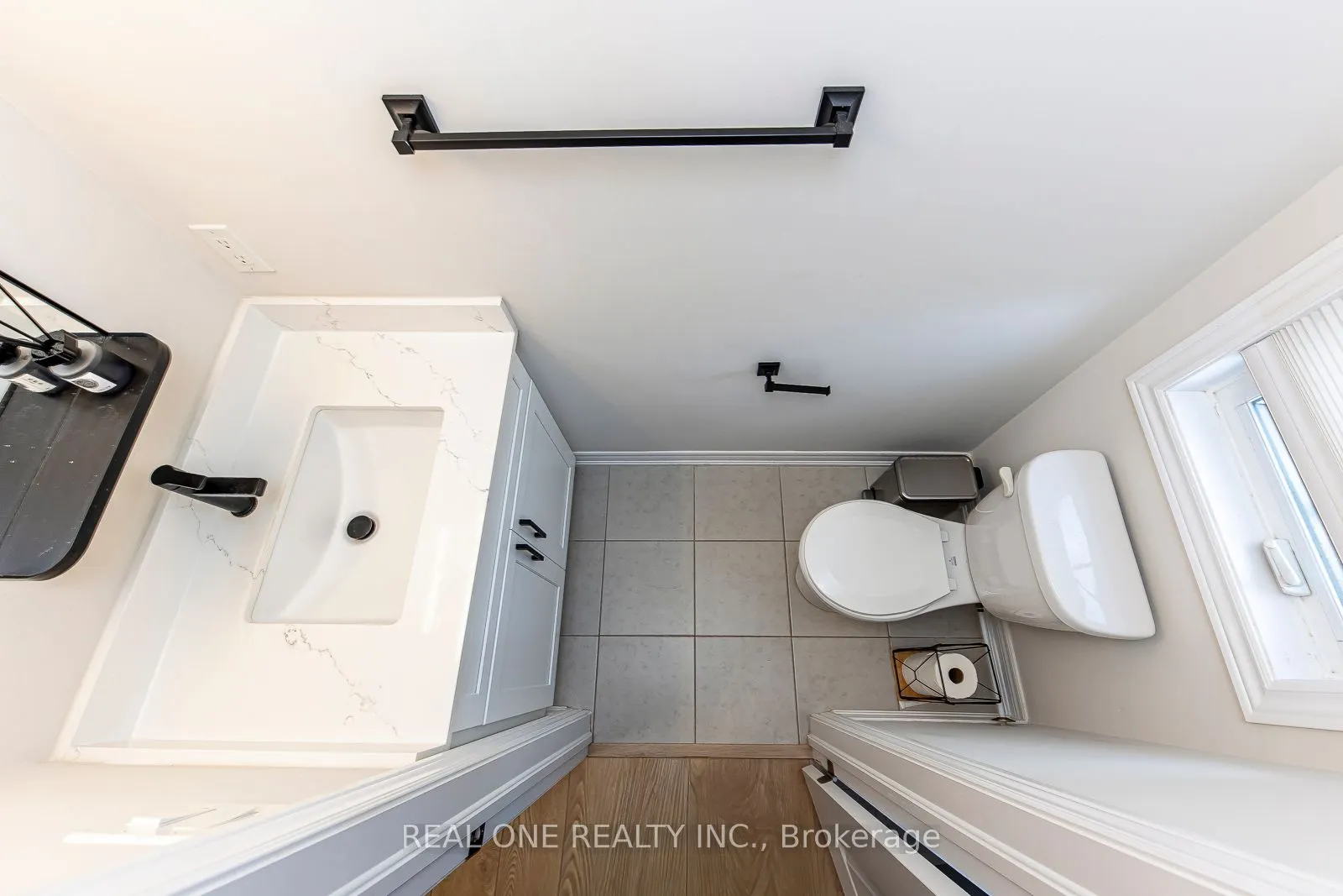 2435 Greenwich Drive, #75