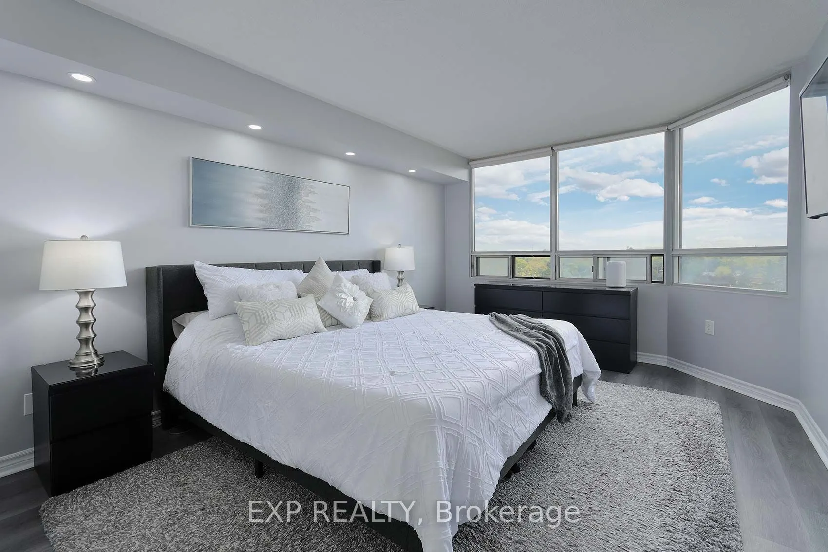 330 Mill Street S, #703