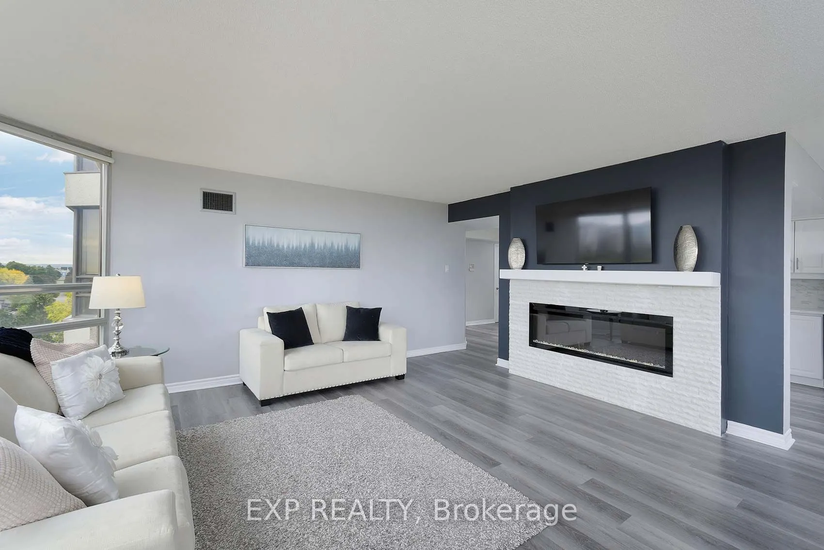 330 Mill Street S, #703