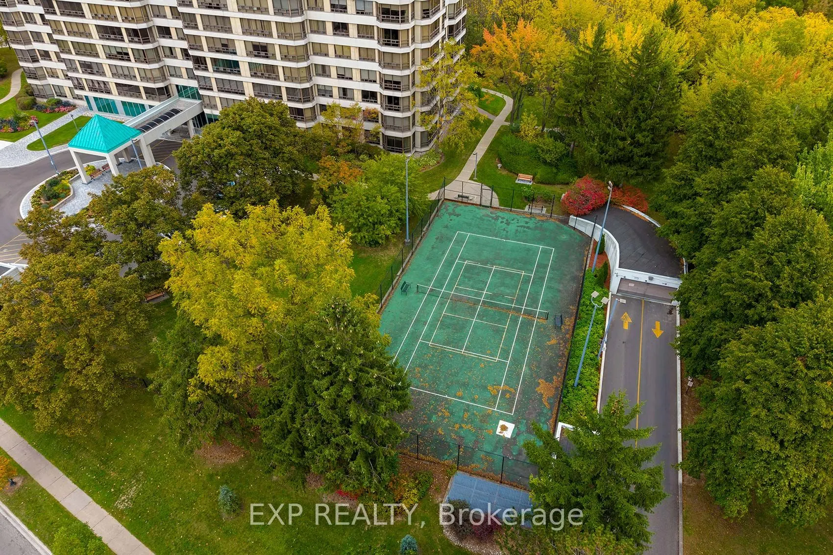 330 Mill Street S, #703