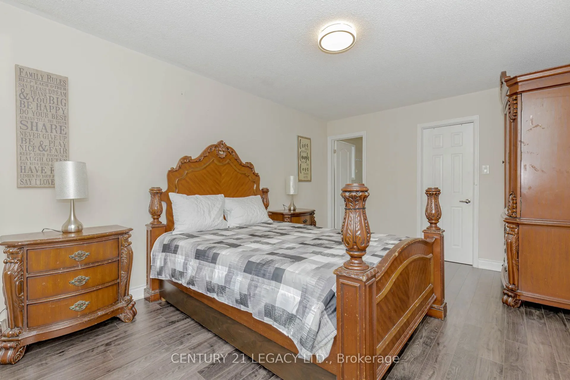 30 Diane Court