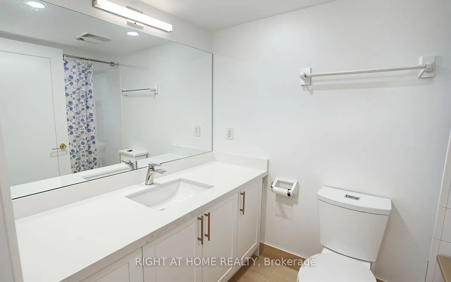 350 Webb Drive, #201