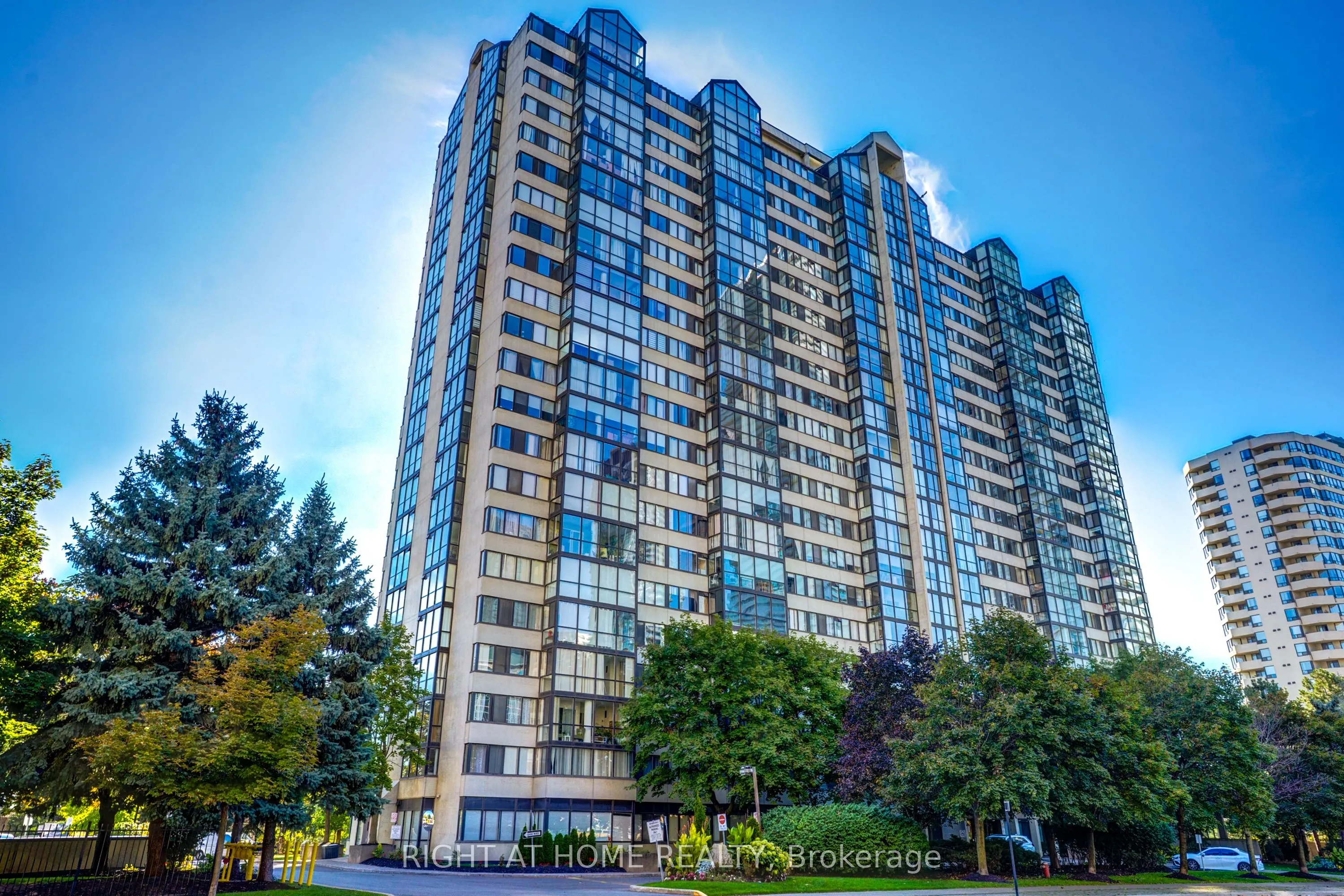 350 Webb Drive, #201