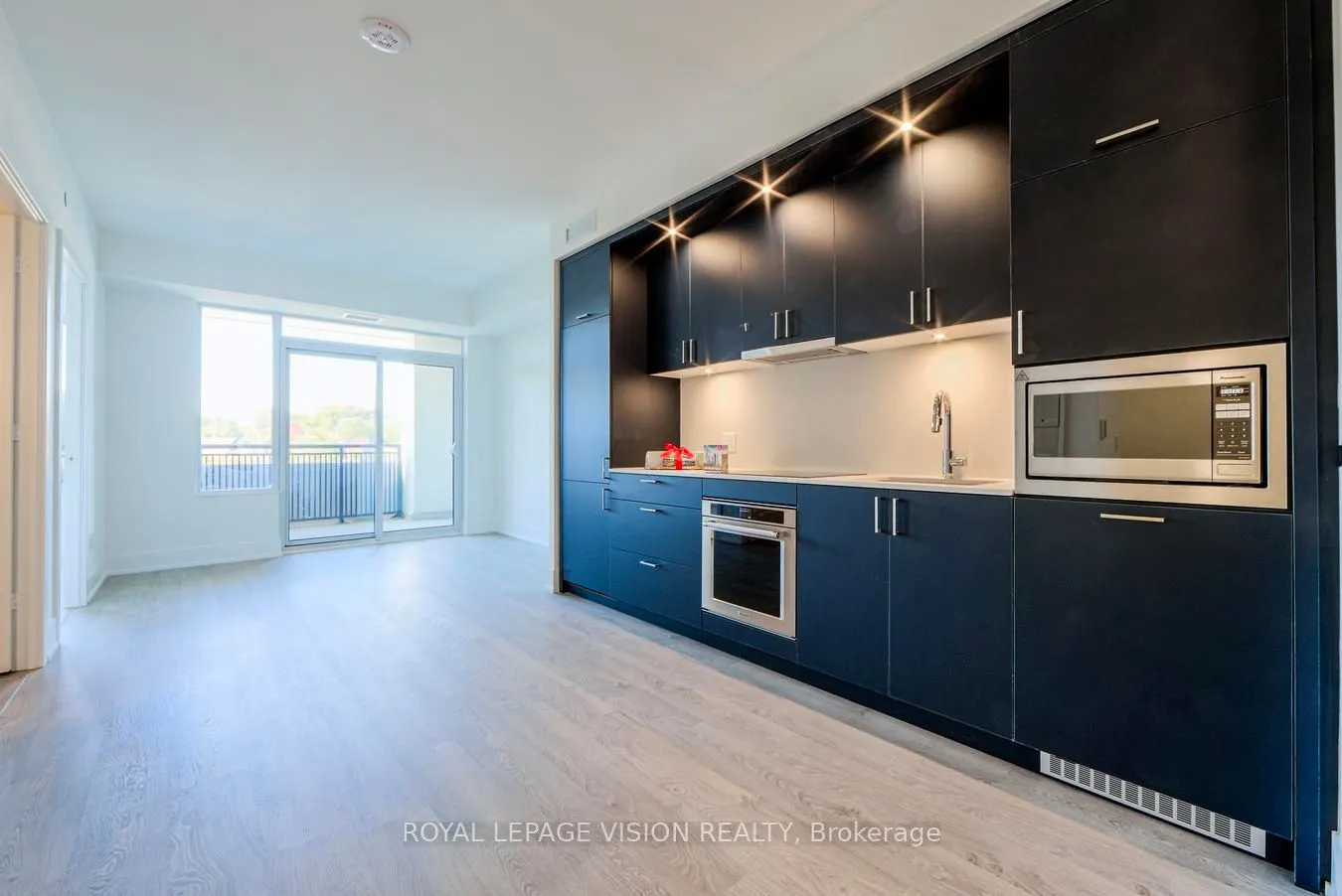 259 The Kingsway, #412