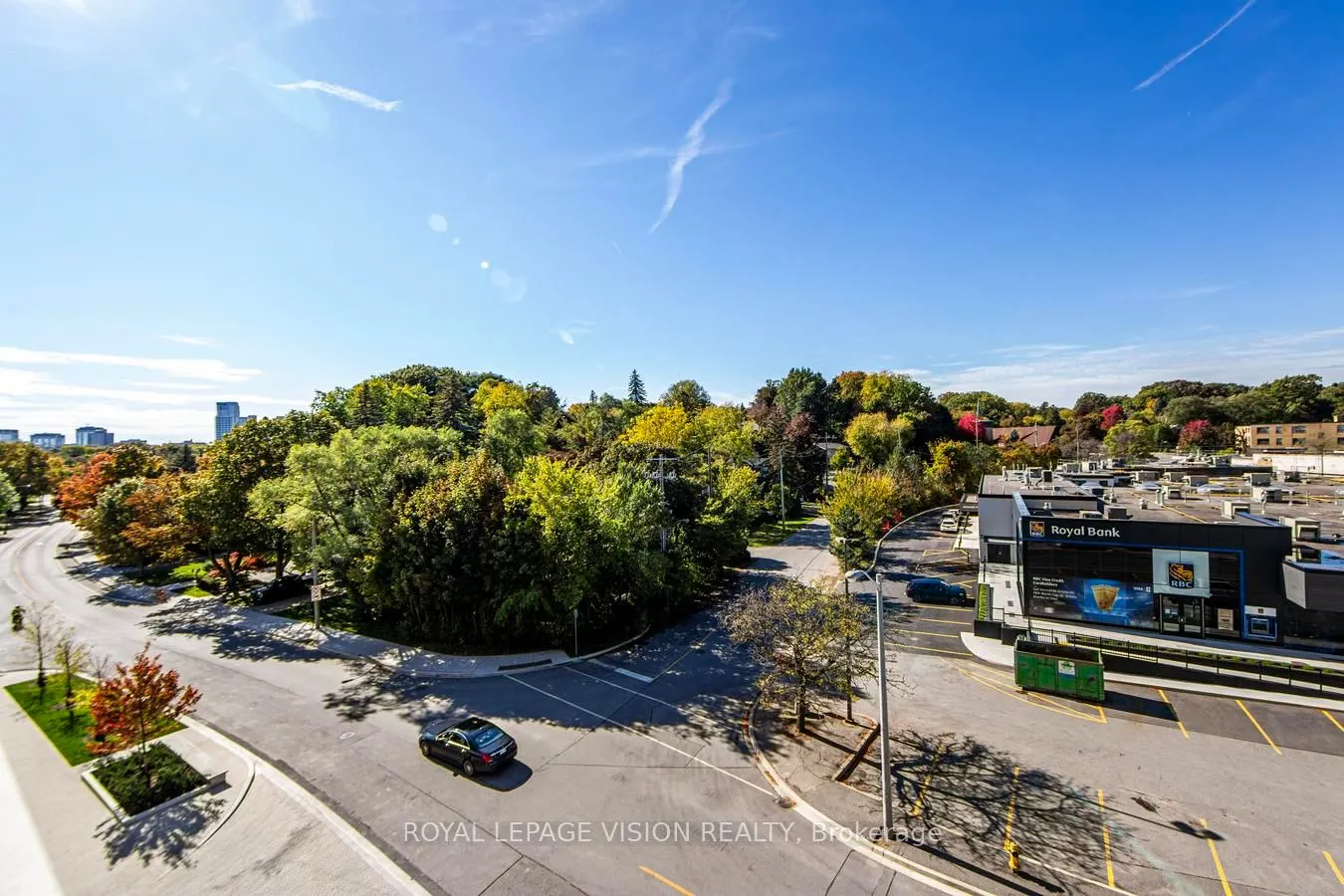 259 The Kingsway, #412