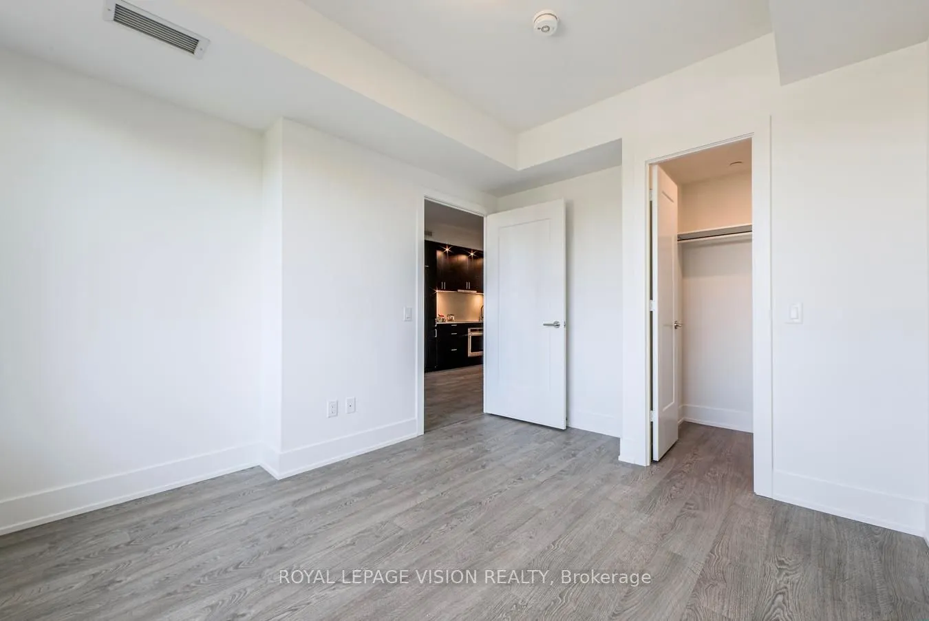 259 The Kingsway, #412