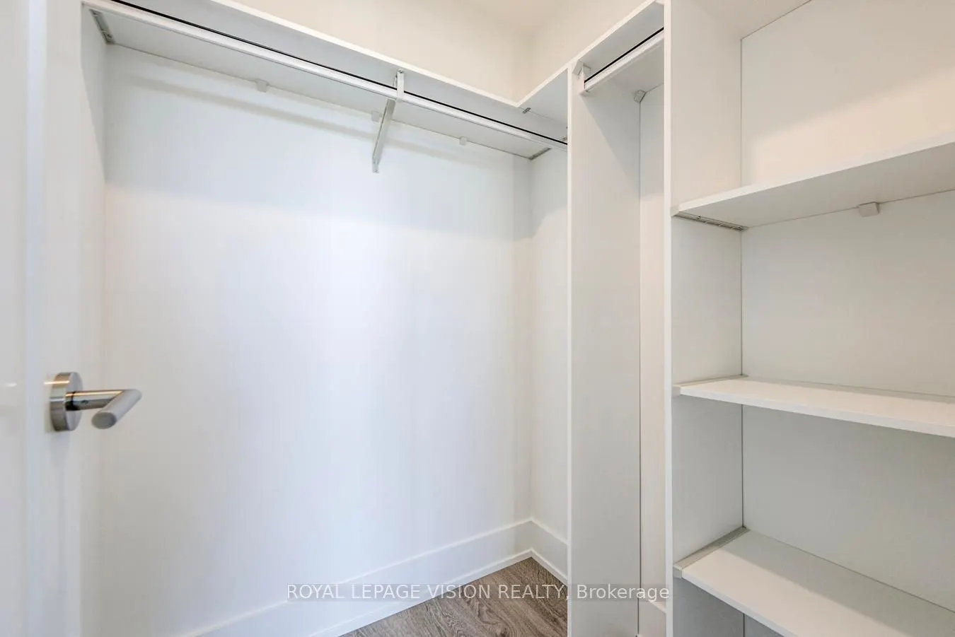 259 The Kingsway, #412
