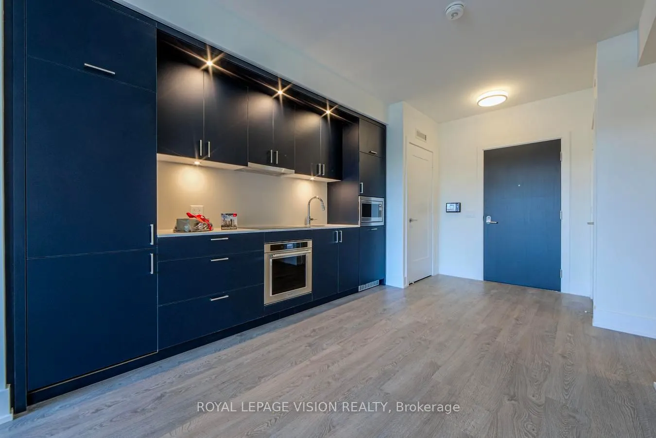 259 The Kingsway, #412
