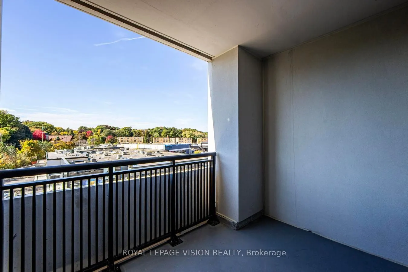 259 The Kingsway, #412