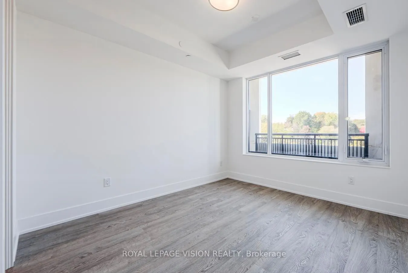 259 The Kingsway, #412