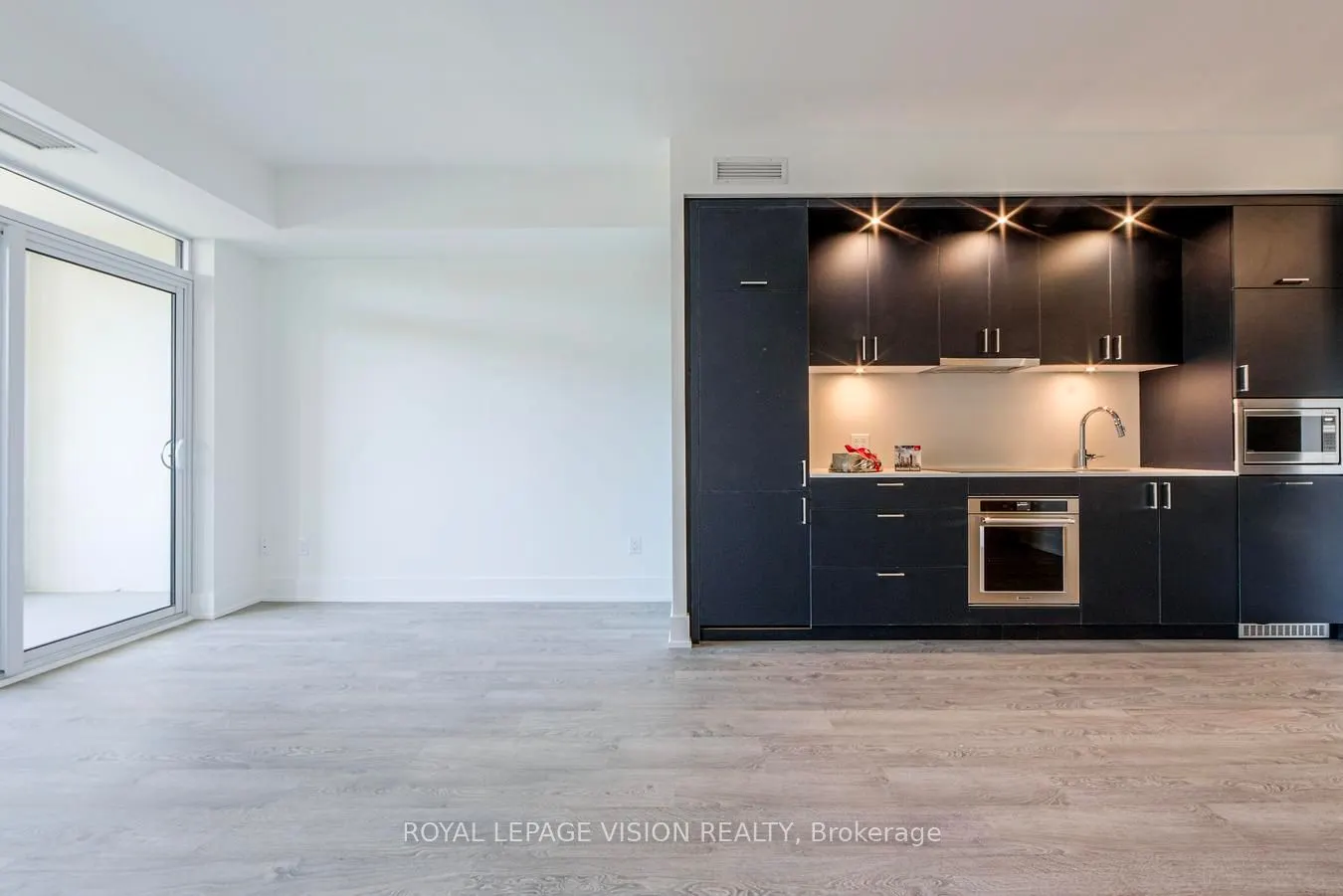 259 The Kingsway, #412