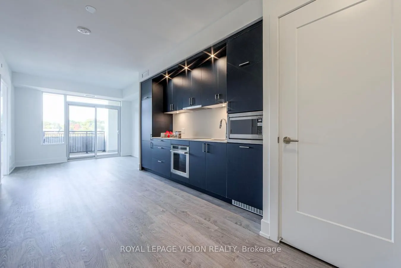 259 The Kingsway, #412