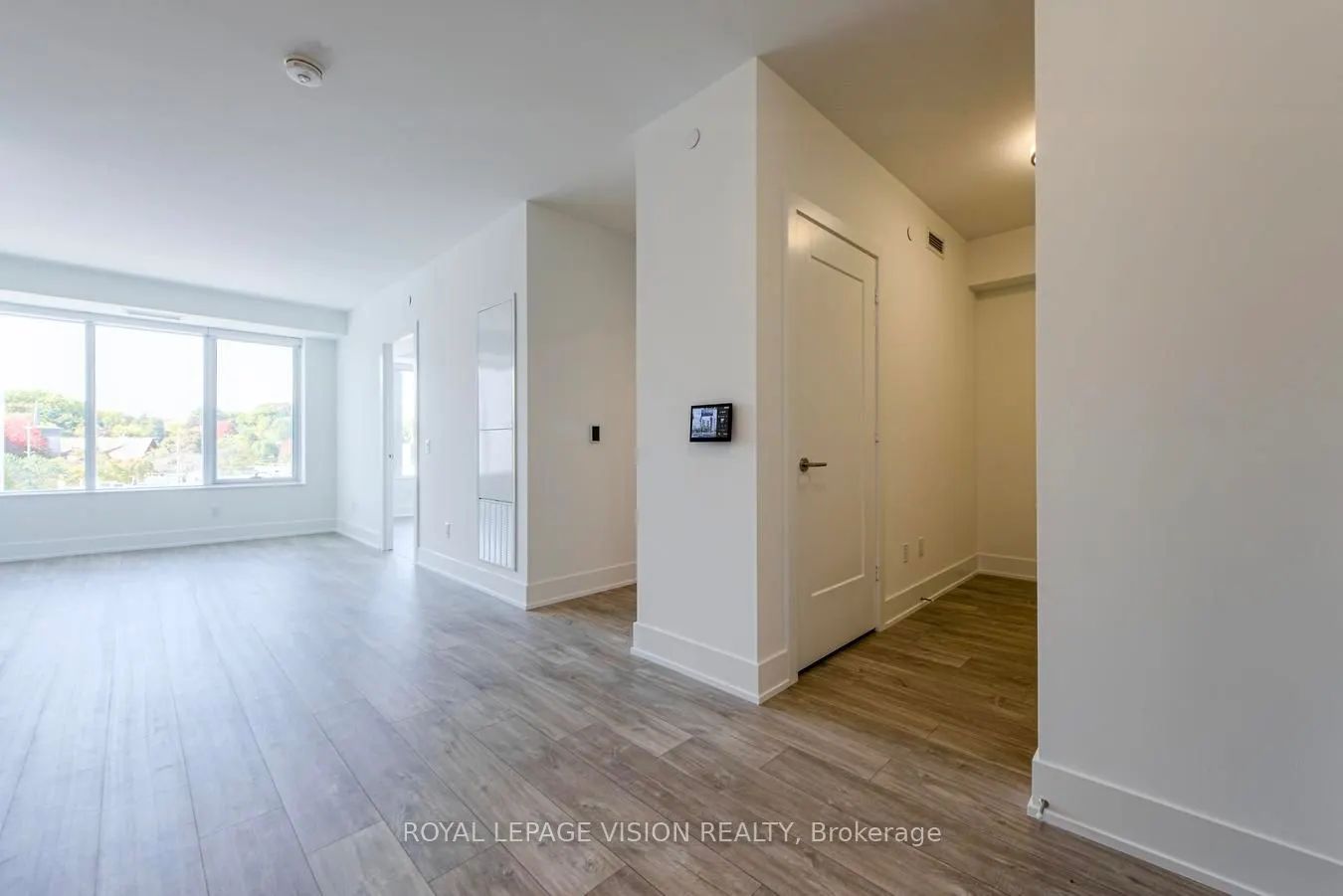 259 The Kingsway, #413