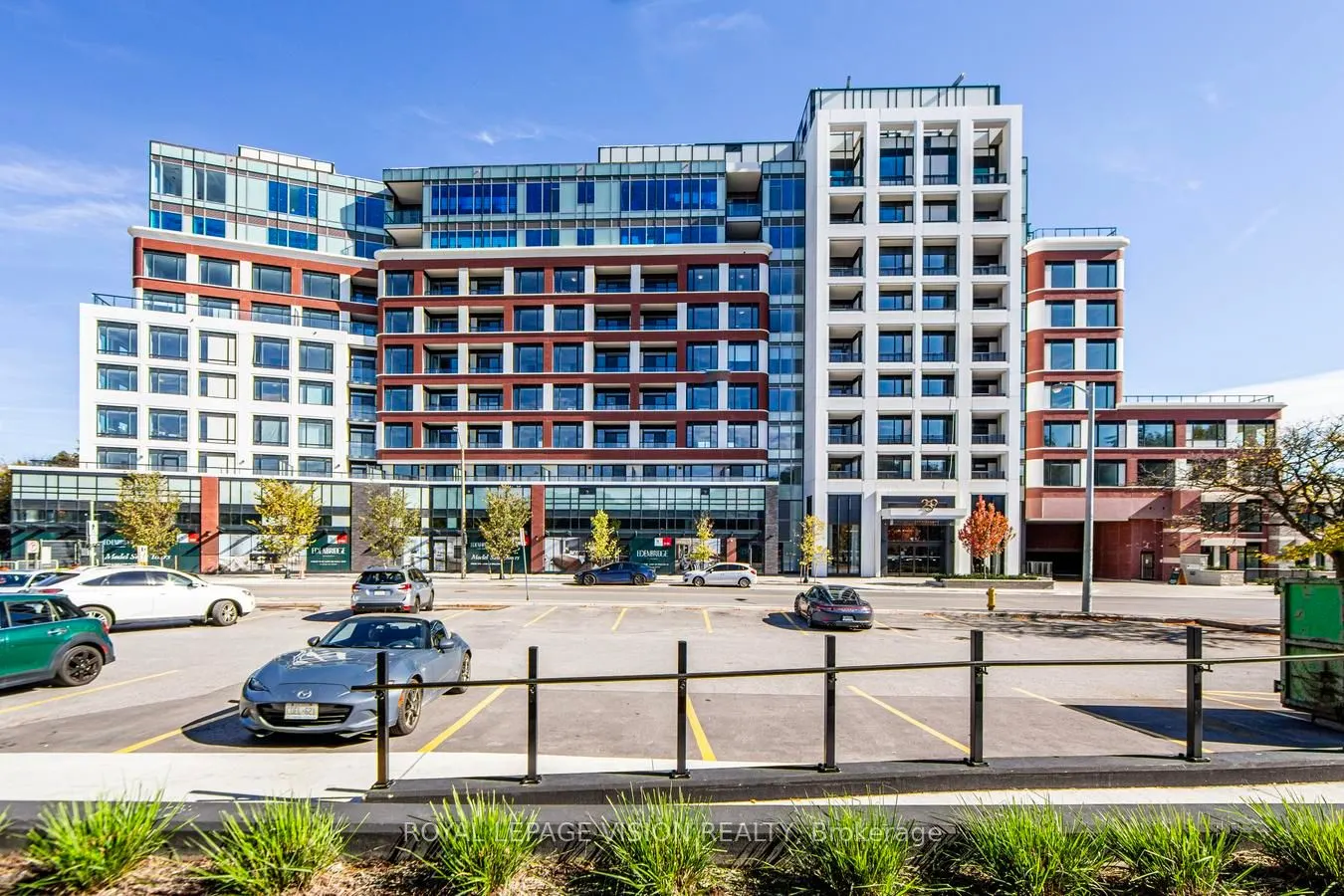 259 The Kingsway, #413
