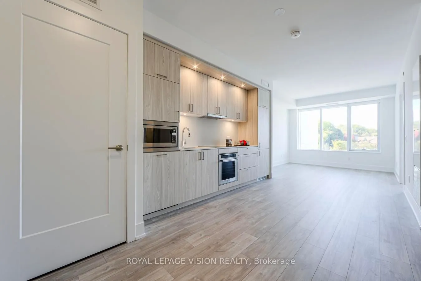 259 The Kingsway, #413