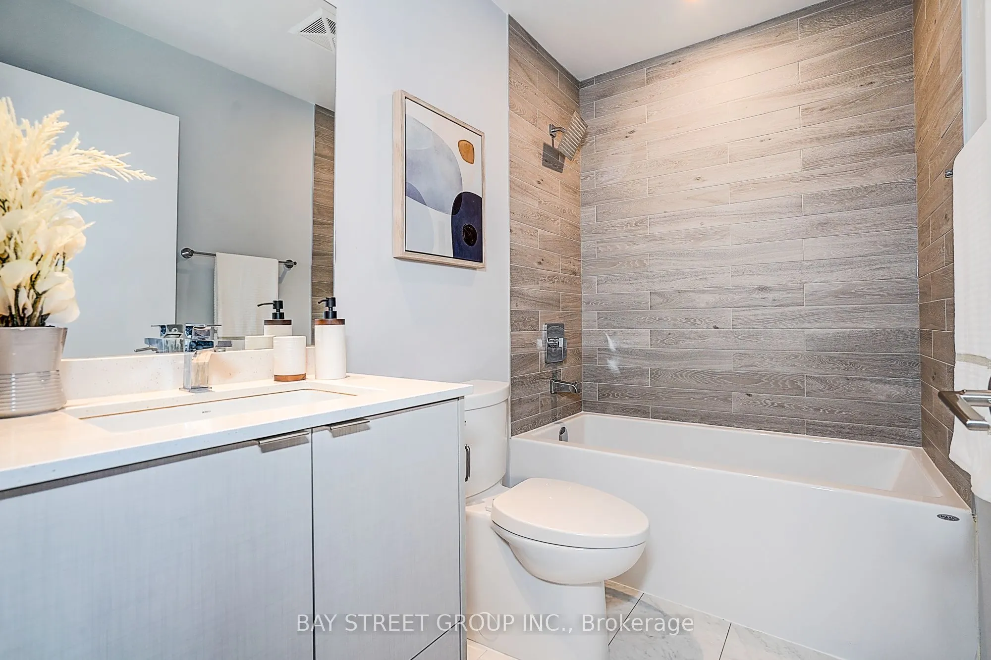 1926 Lake Shore Boulevard W, #3805
