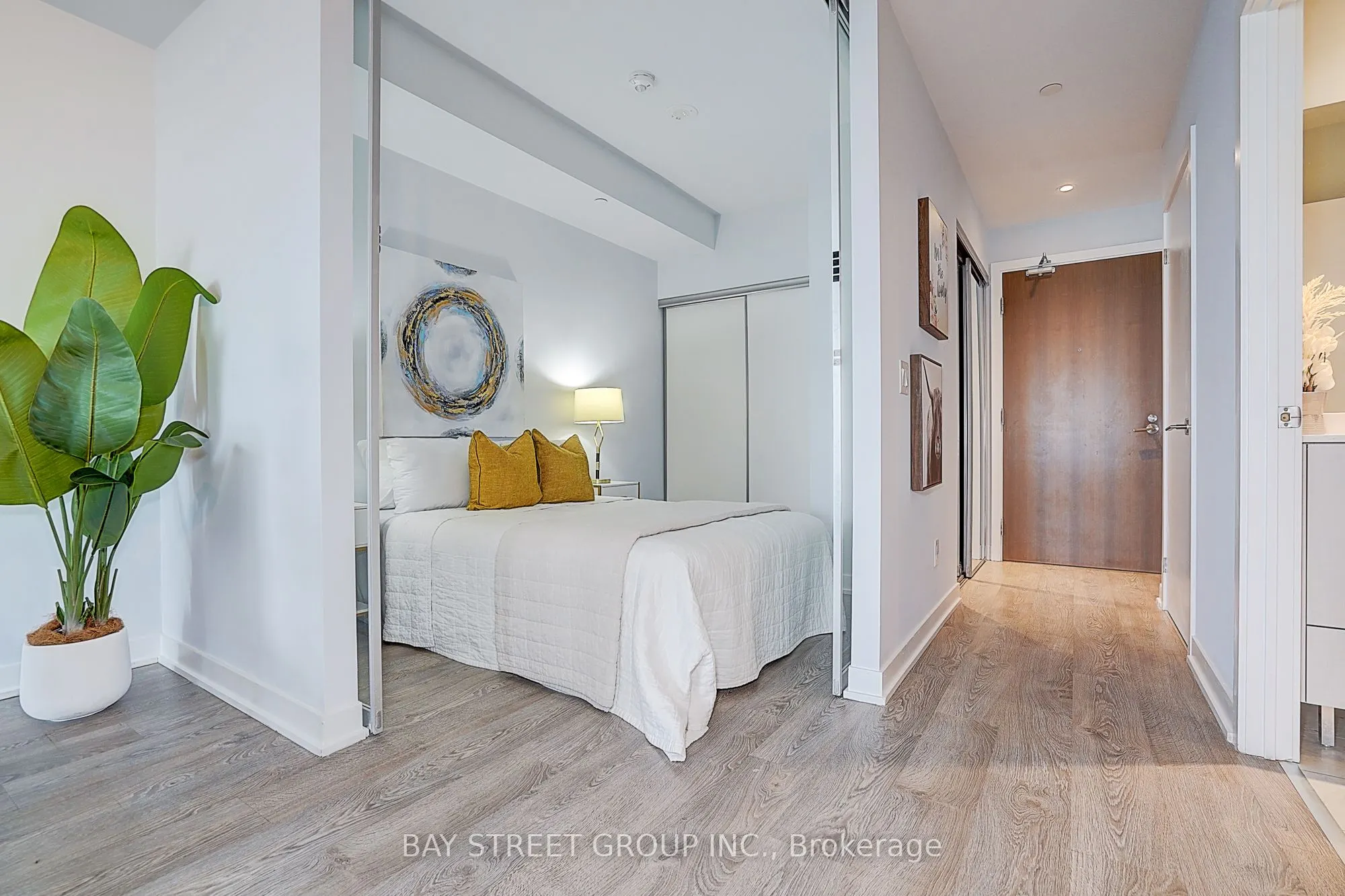 1926 Lake Shore Boulevard W, #3805