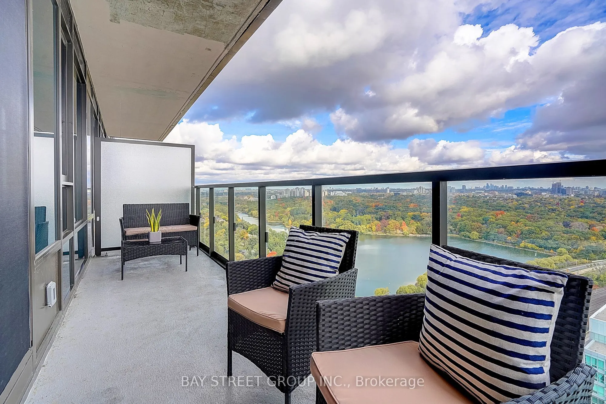 1926 Lake Shore Boulevard W, #3805