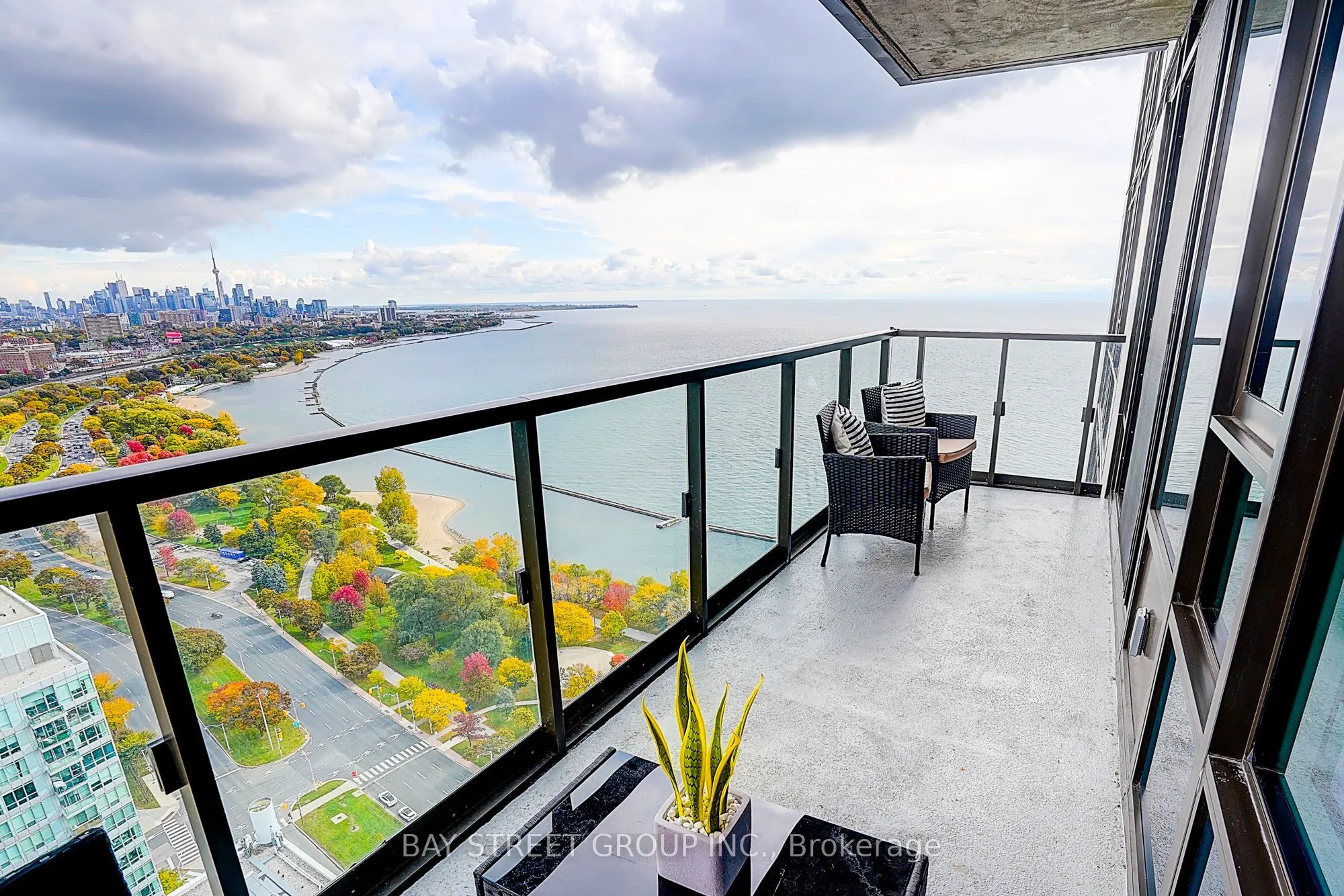 1926 Lake Shore Boulevard W, #3805