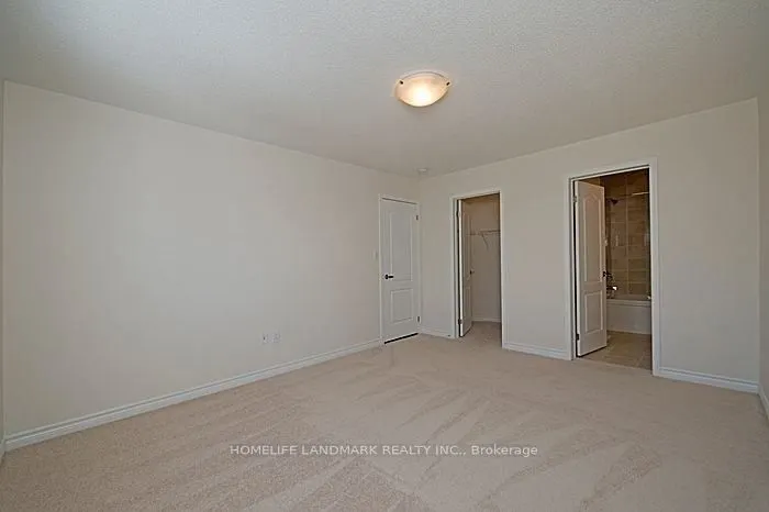 1646 Gainer Crescent