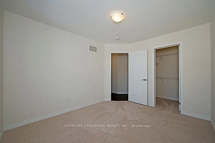 1646 Gainer Crescent