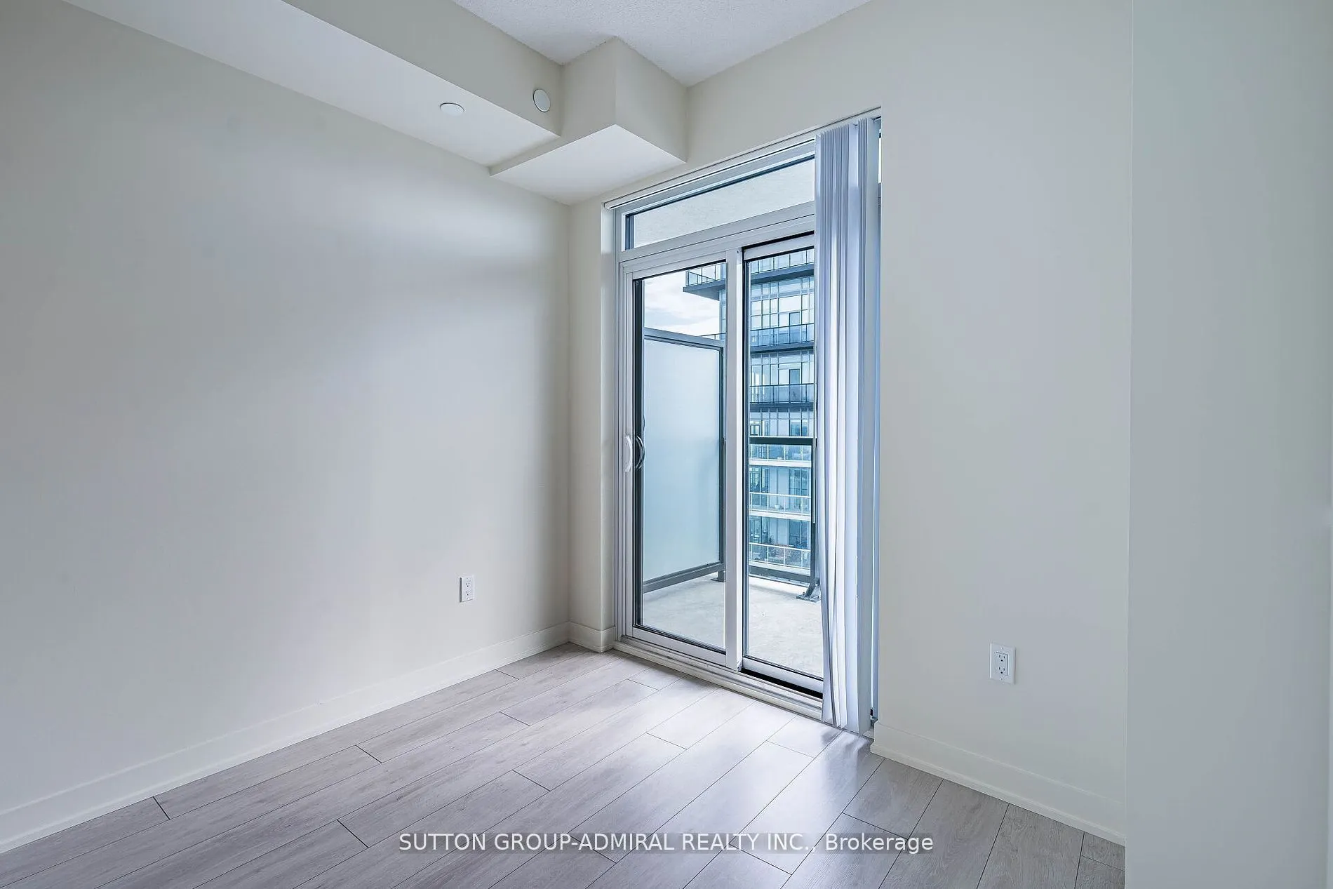 38 Annie Craig Drive, #4806