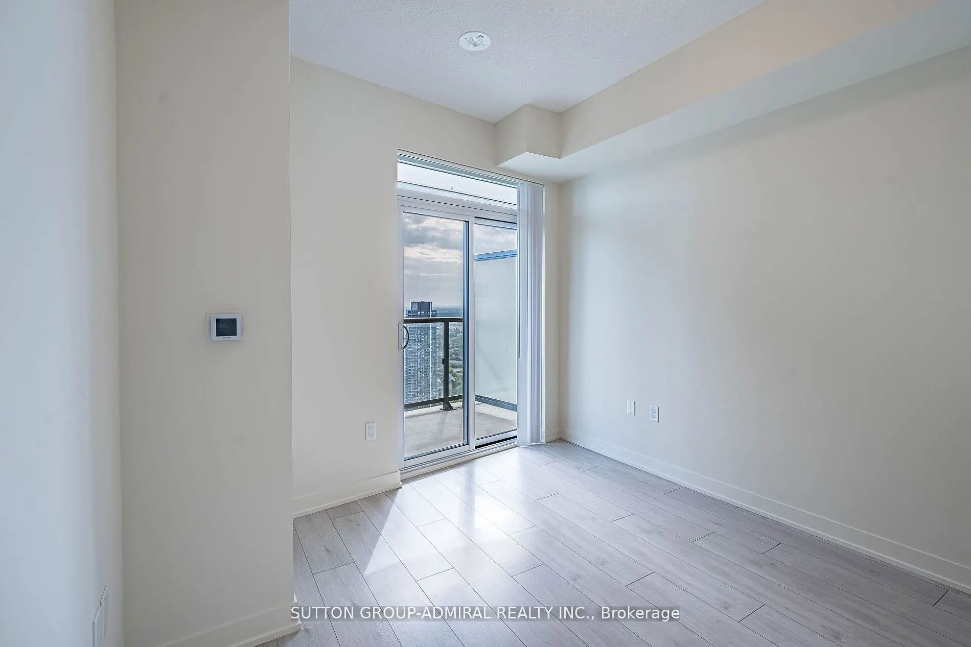 38 Annie Craig Drive, #4806