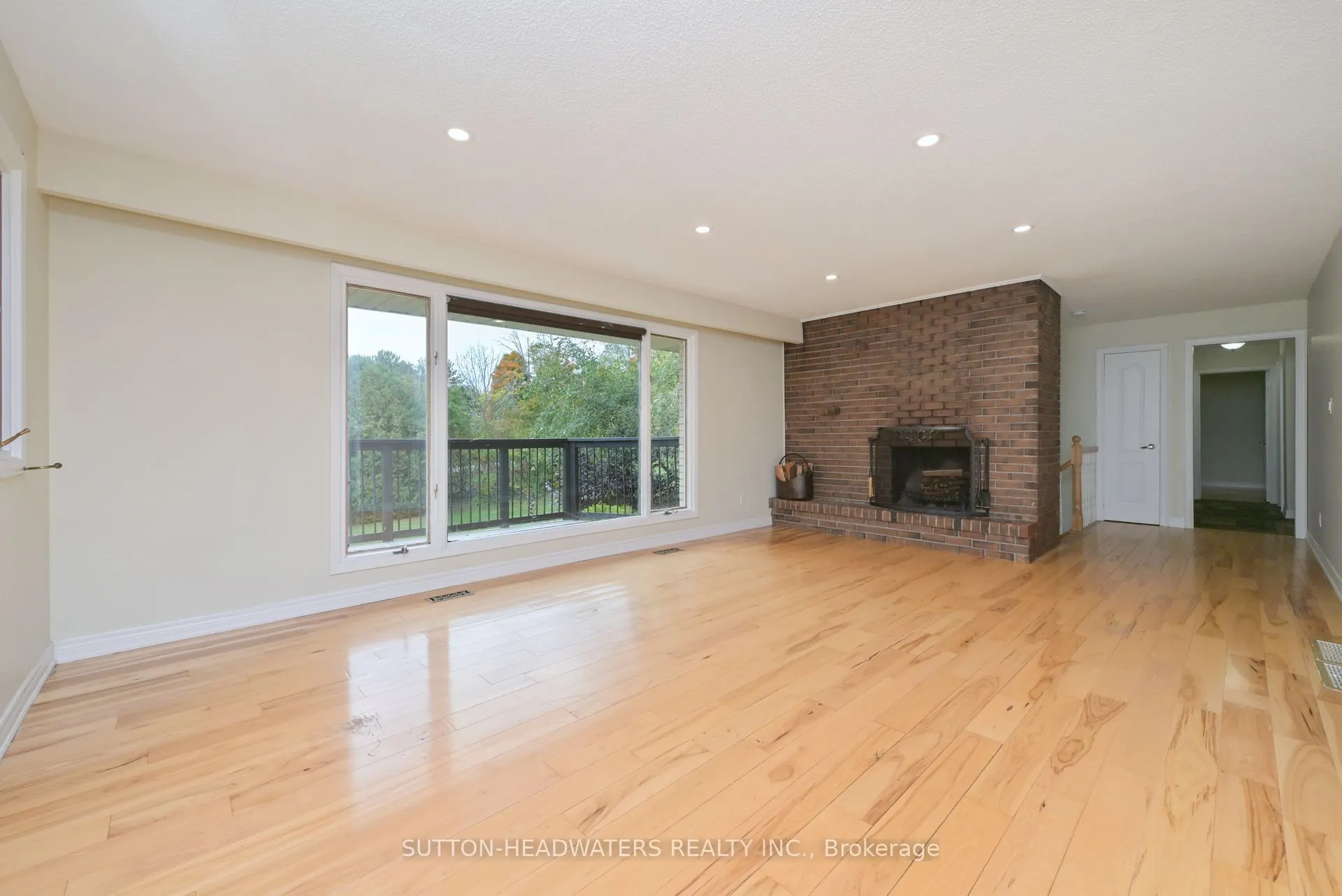 5 Cedar Drive