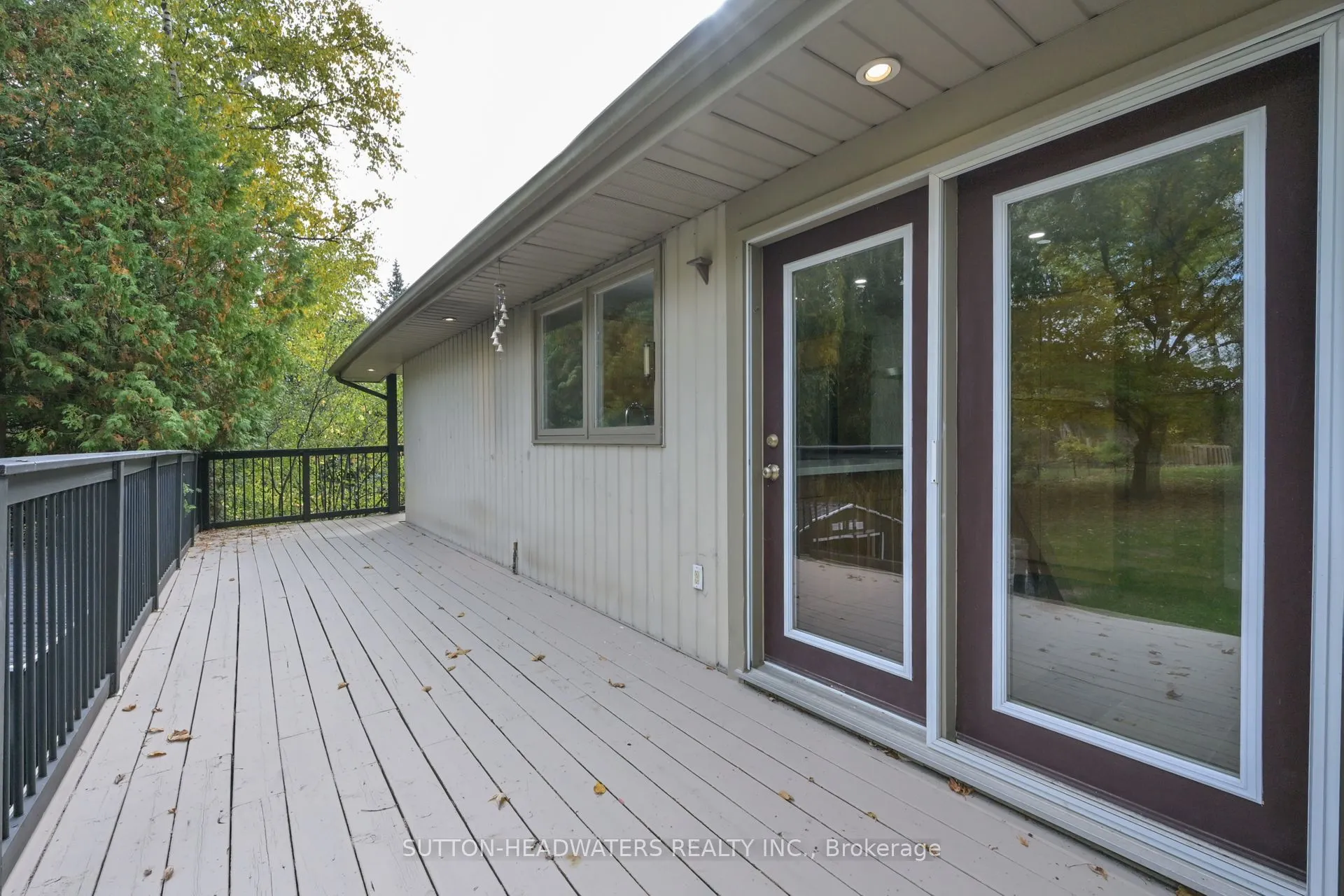 5 Cedar Drive