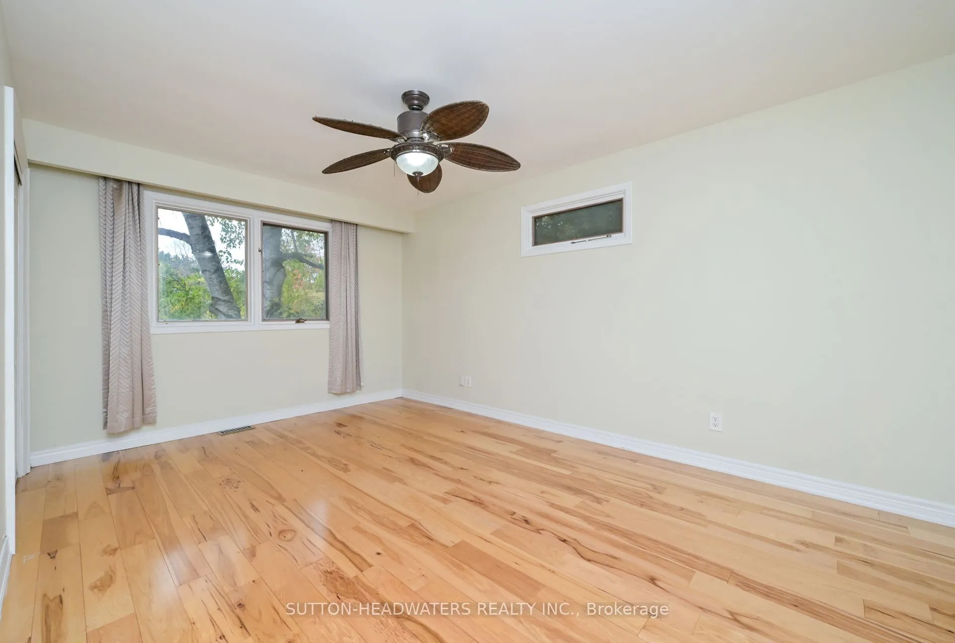 5 Cedar Drive