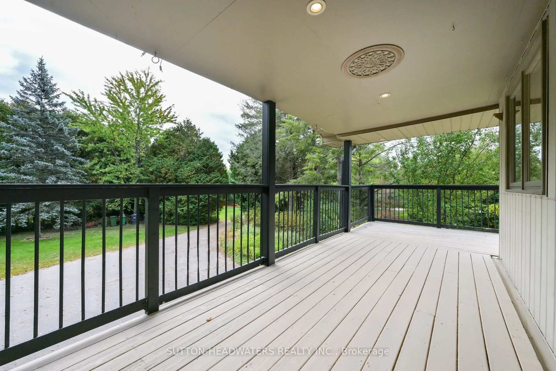 5 Cedar Drive