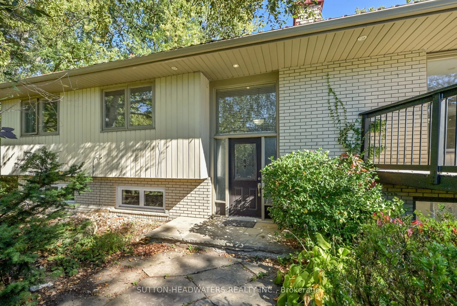 5 Cedar Drive