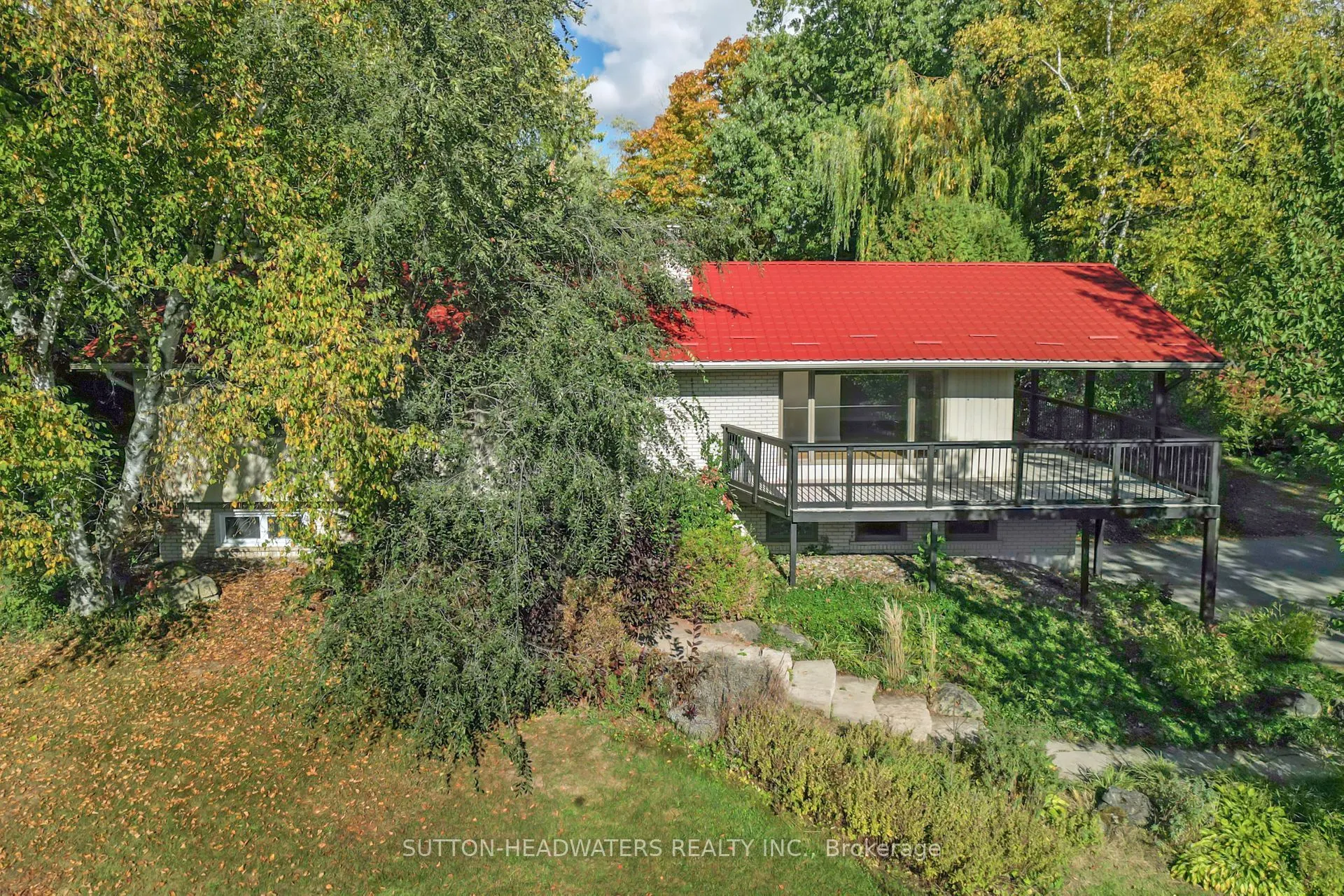 5 Cedar Drive