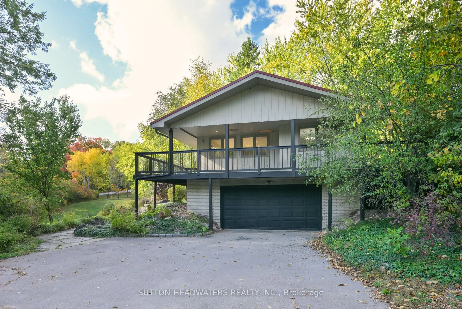 5 Cedar Drive