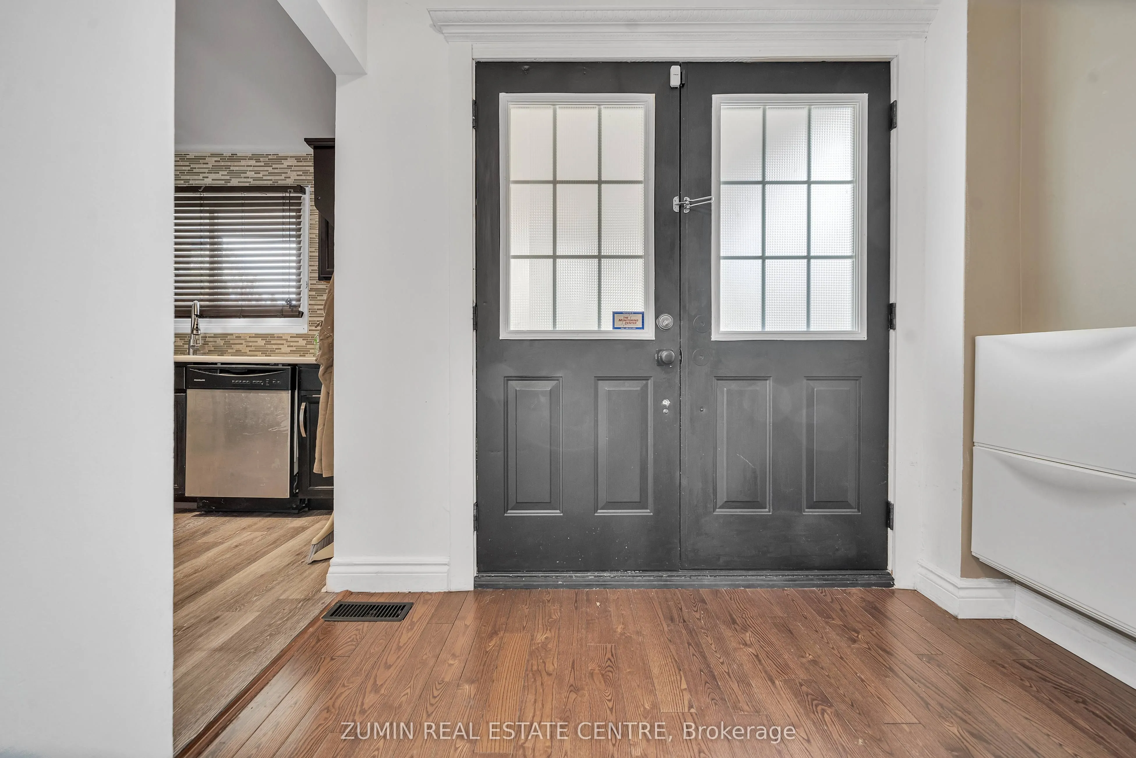 121 Carberry Crescent