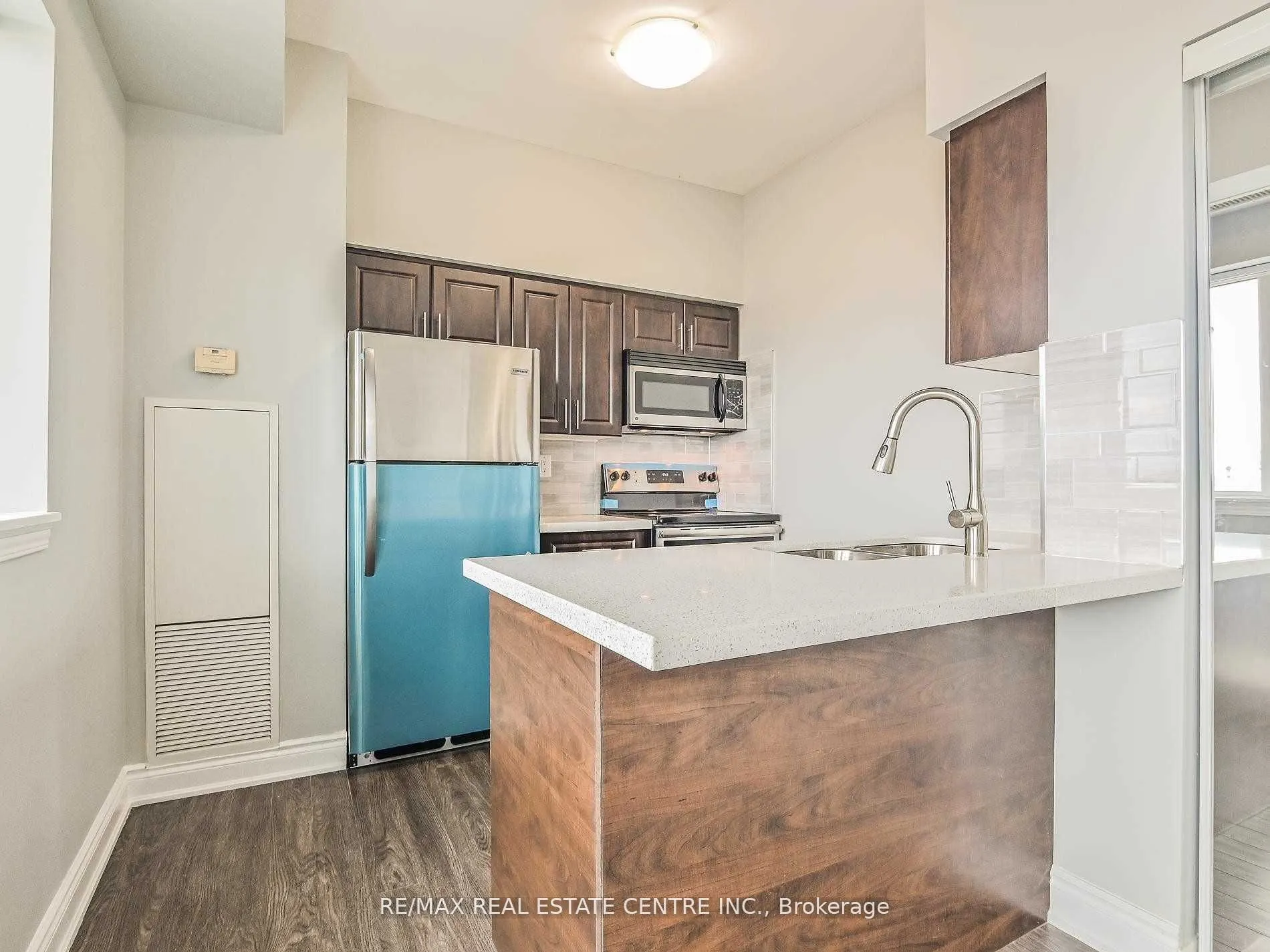 215 Queen Street E, #301