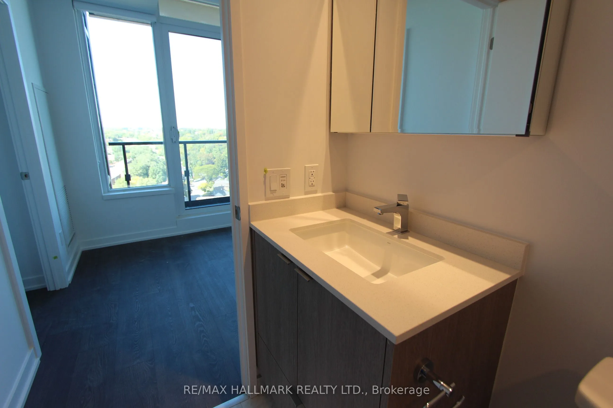 1926 Lake Shore Boulevard W, #1916