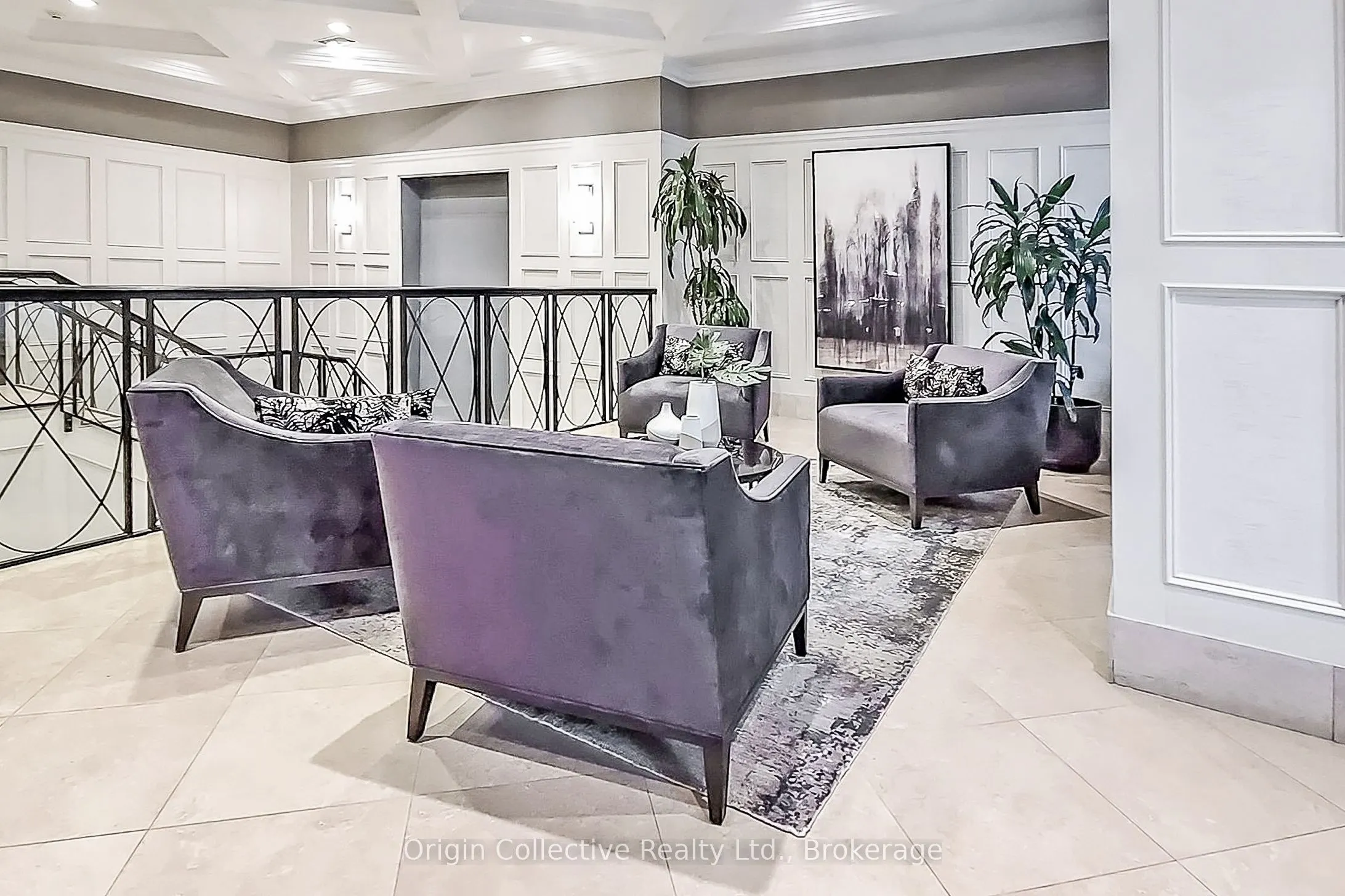 5233 Dundas Street W, #1916