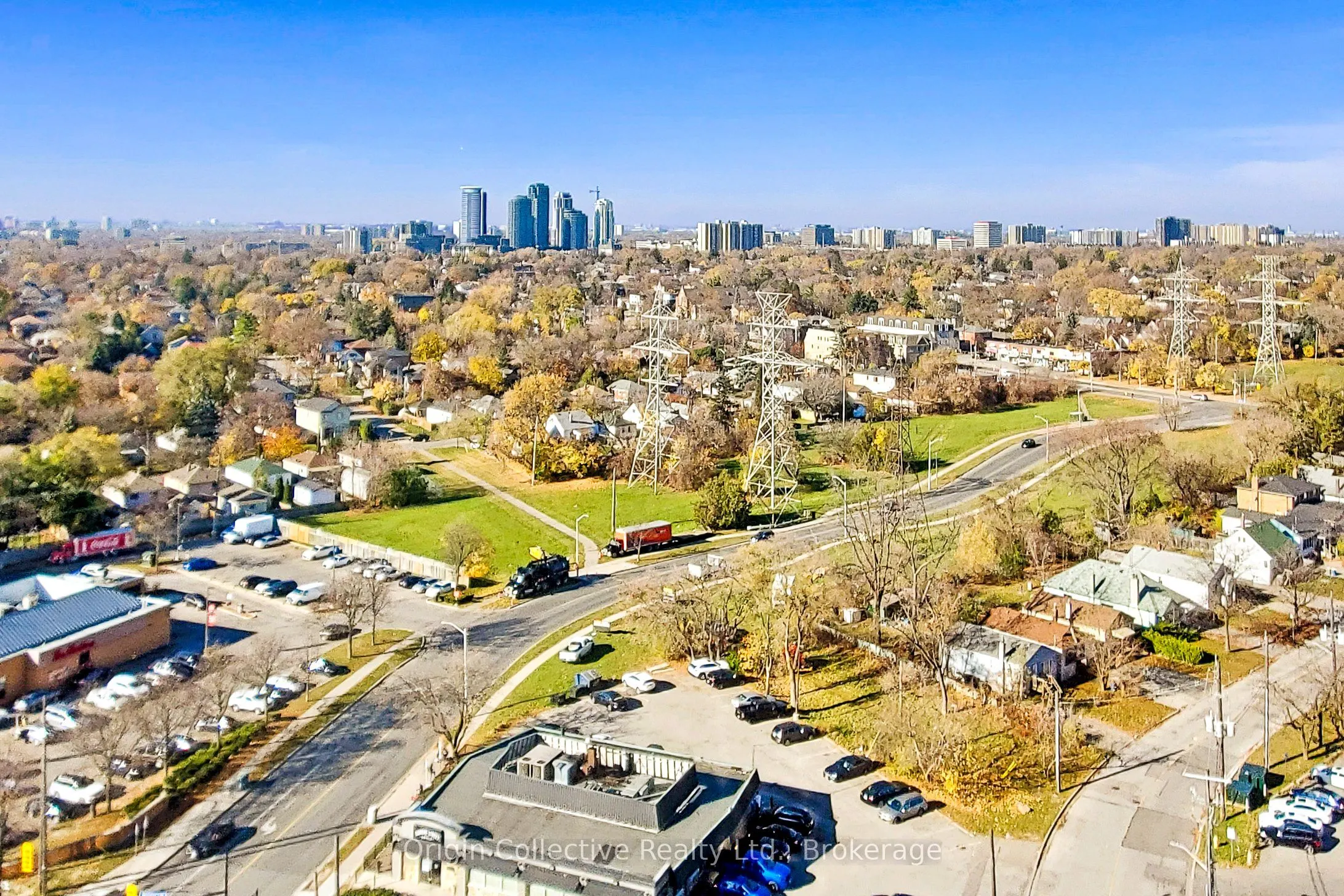 5233 Dundas Street W, #1916