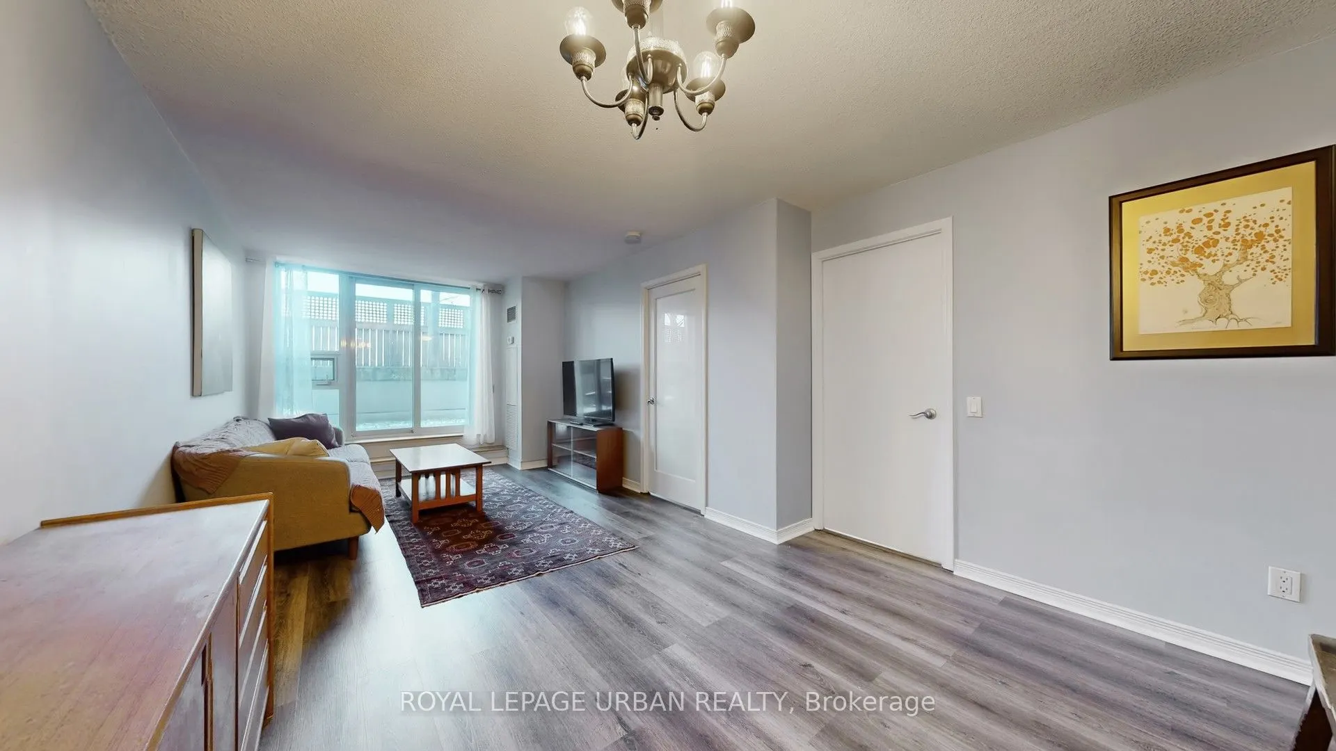 60 Heintzman Street, #428