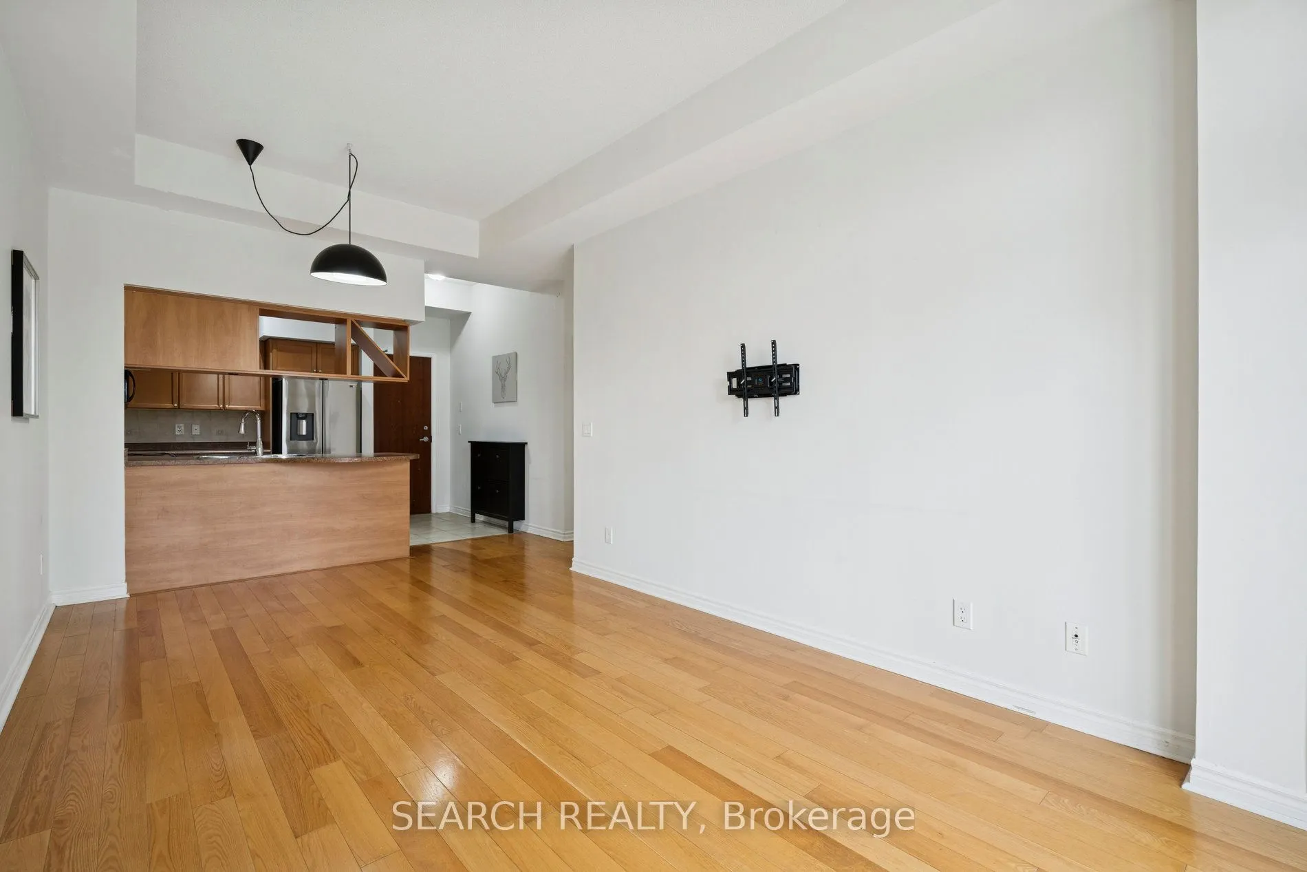 330 Princess Royal Drive, #203