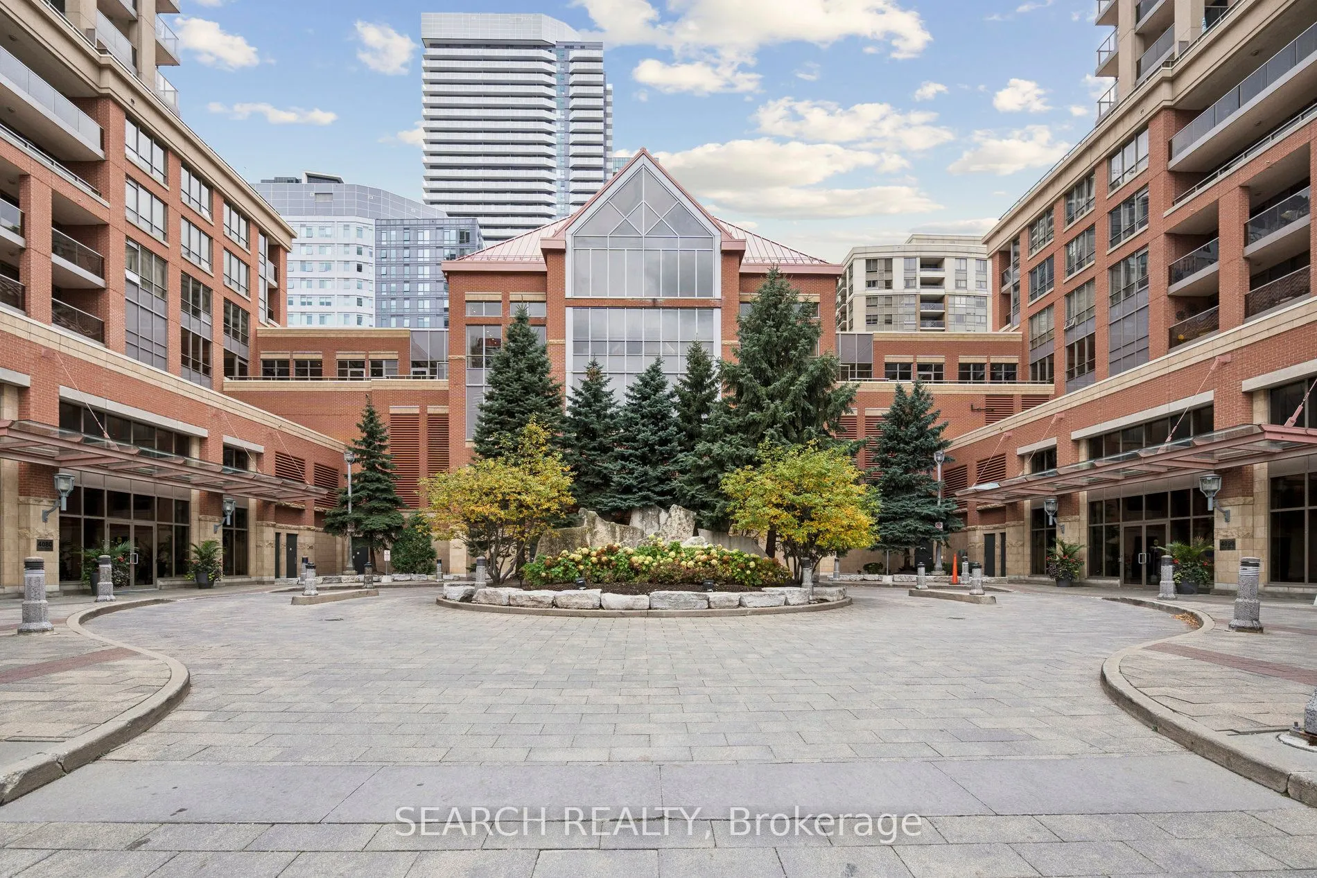 330 Princess Royal Drive, #203
