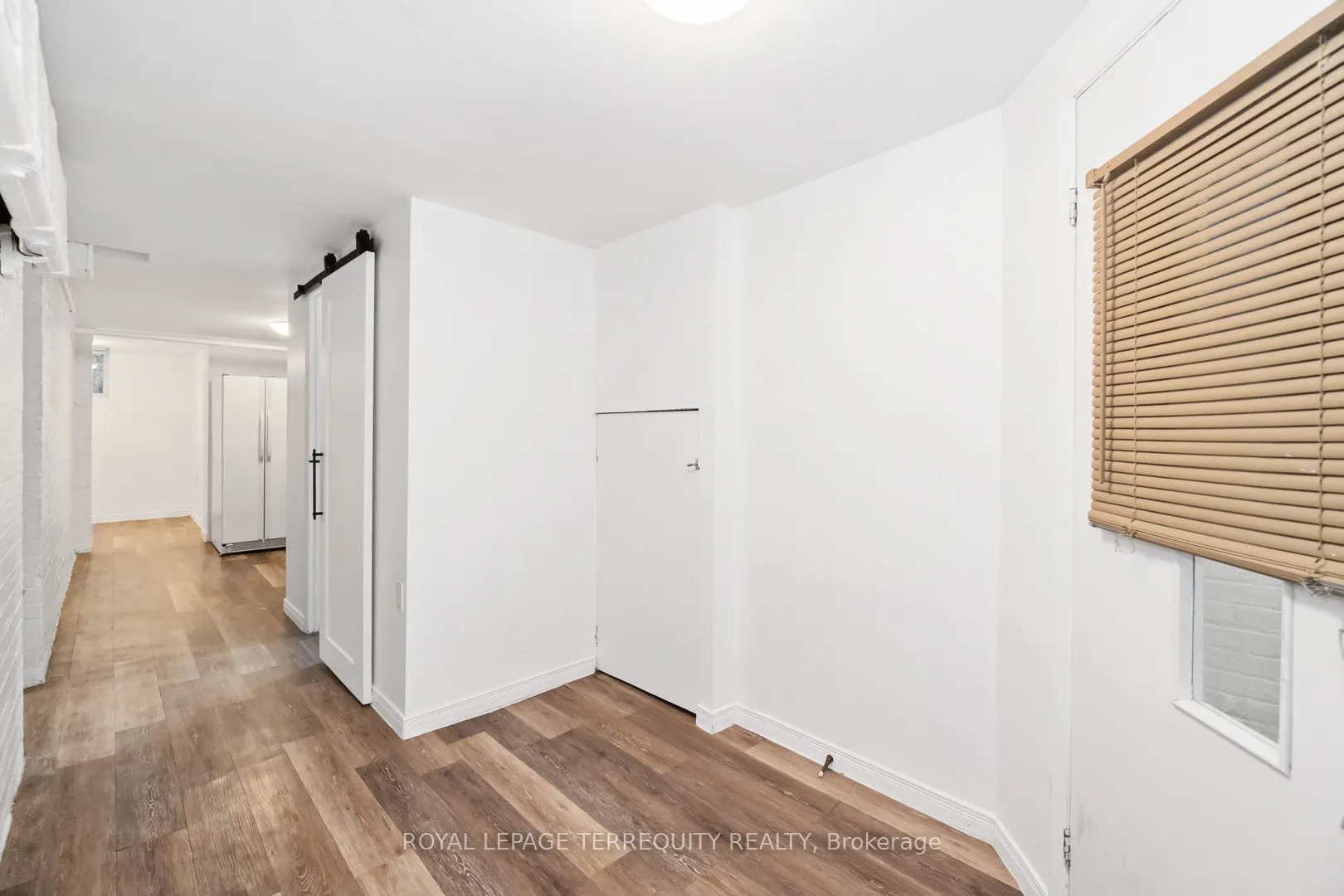33 St John's Road, #Basement
