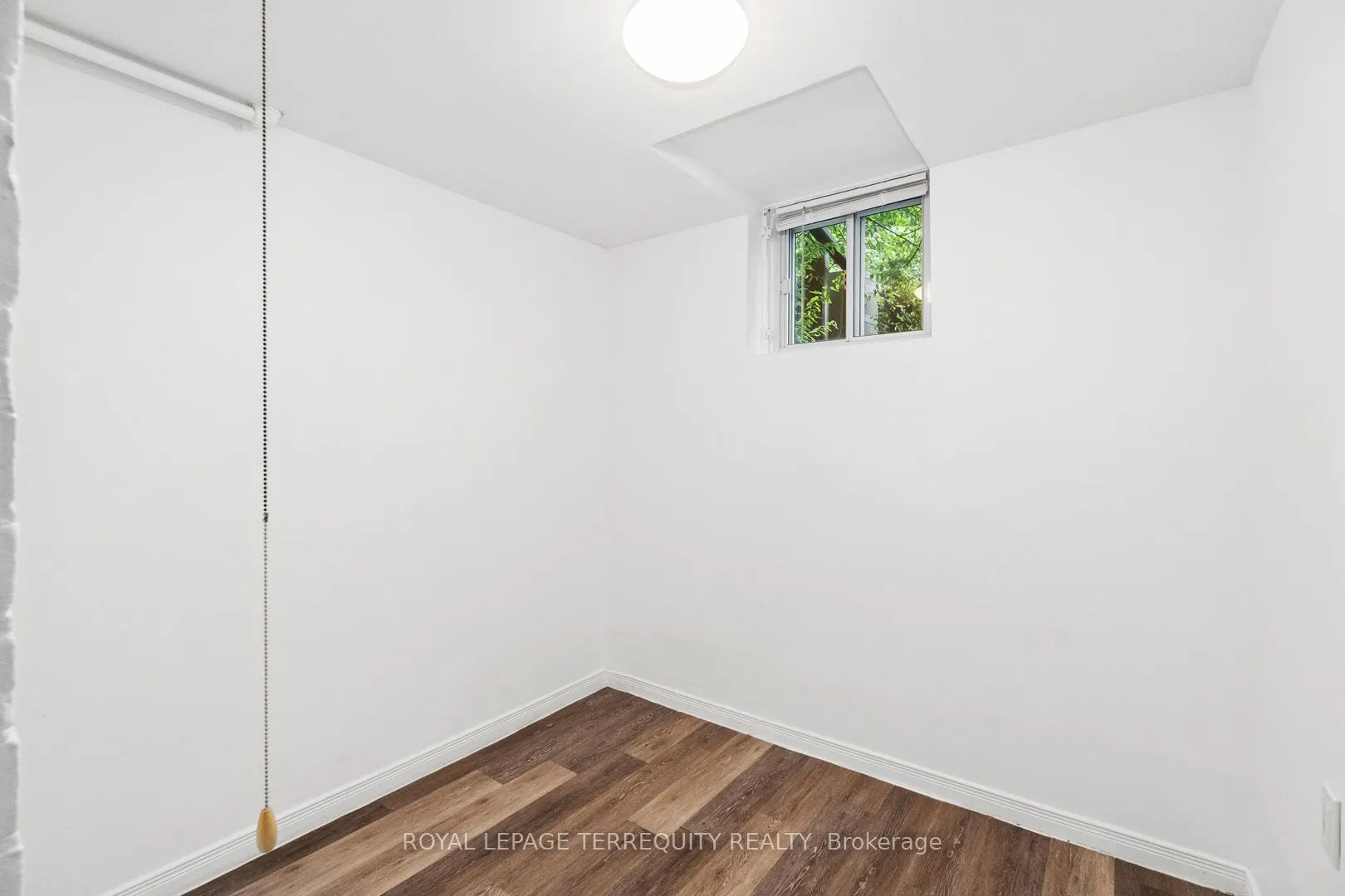 33 St John's Road, #Basement