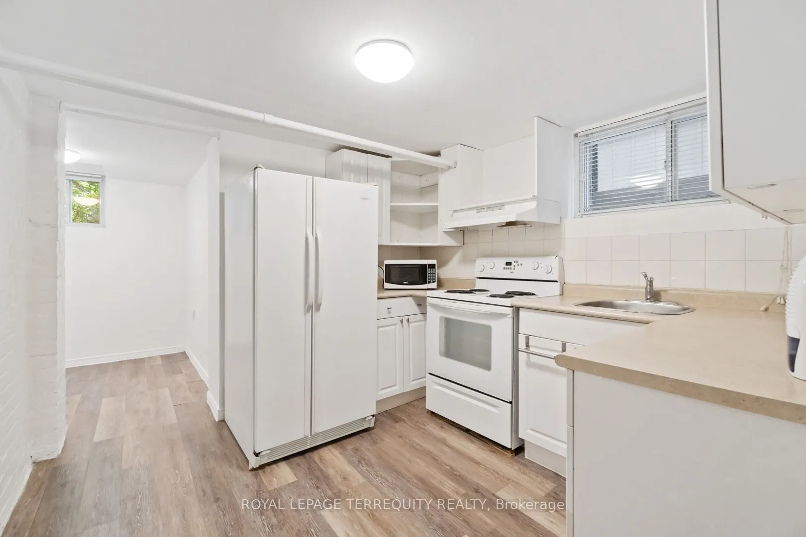 33 St John's Road, #Basement