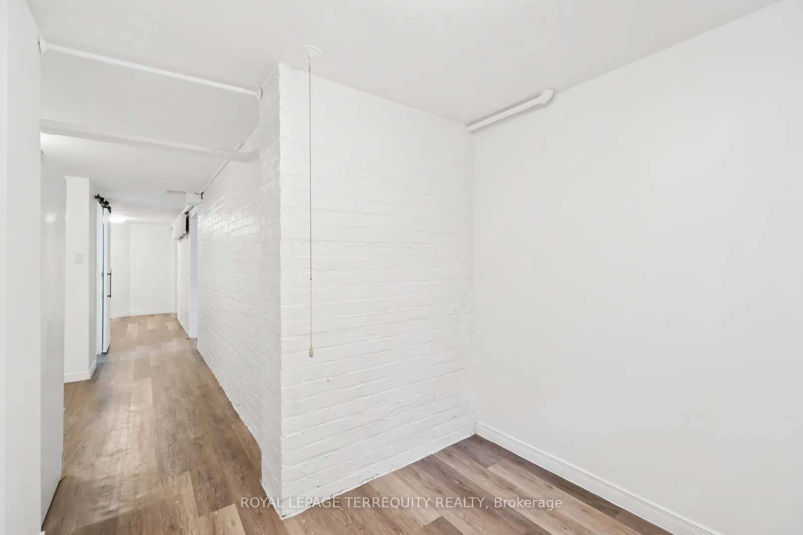 33 St John's Road, #Basement