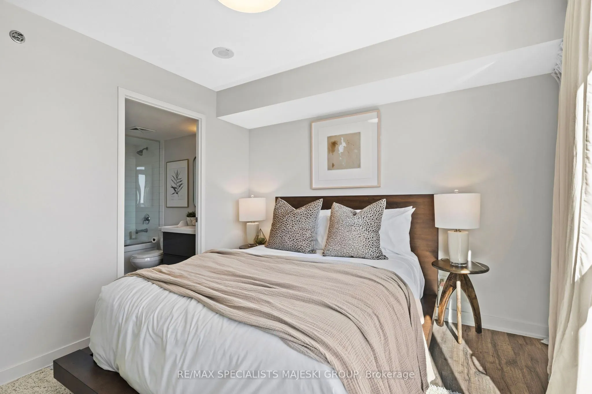 11 Superior Avenue, #706