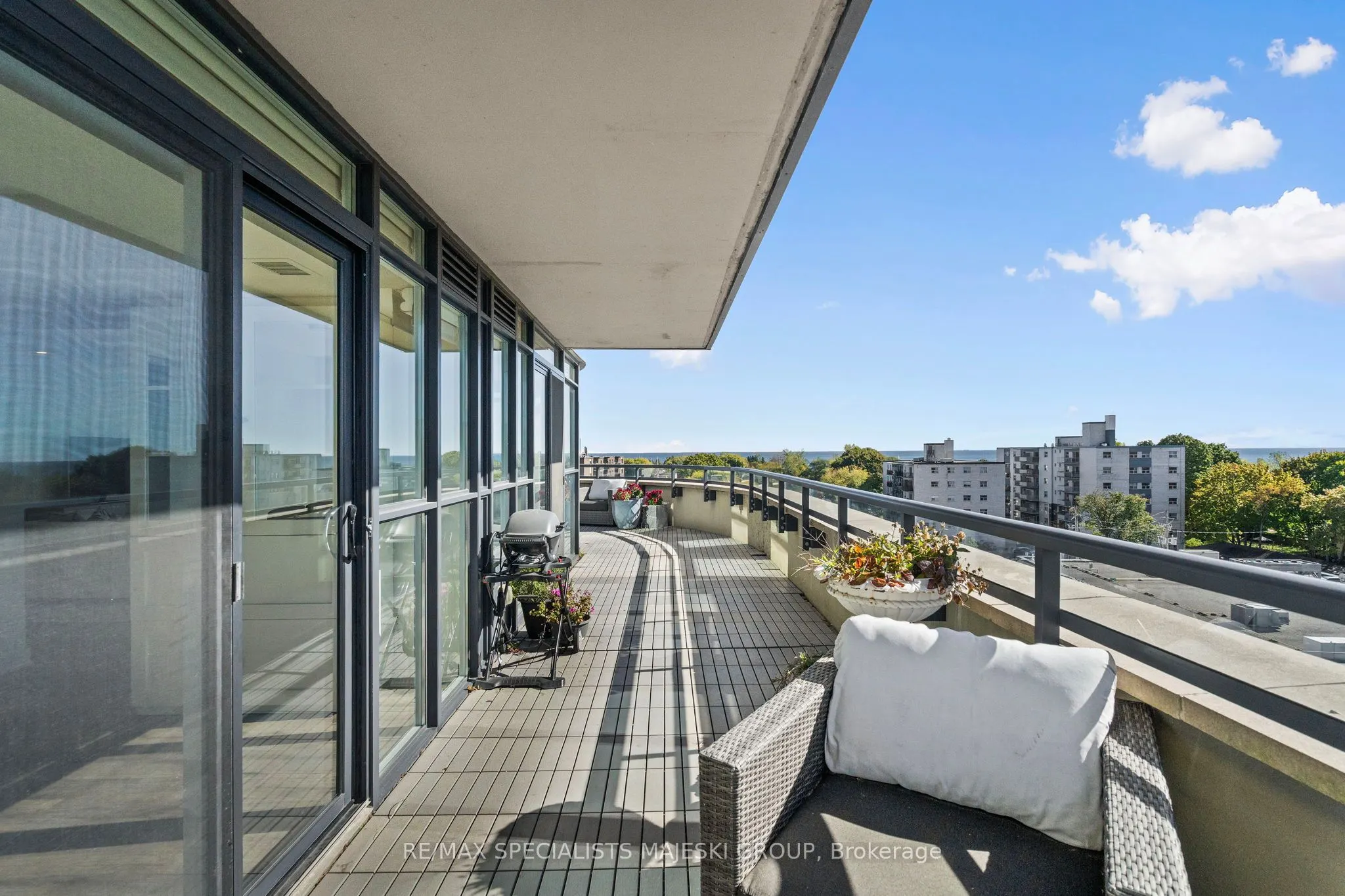 11 Superior Avenue, #706